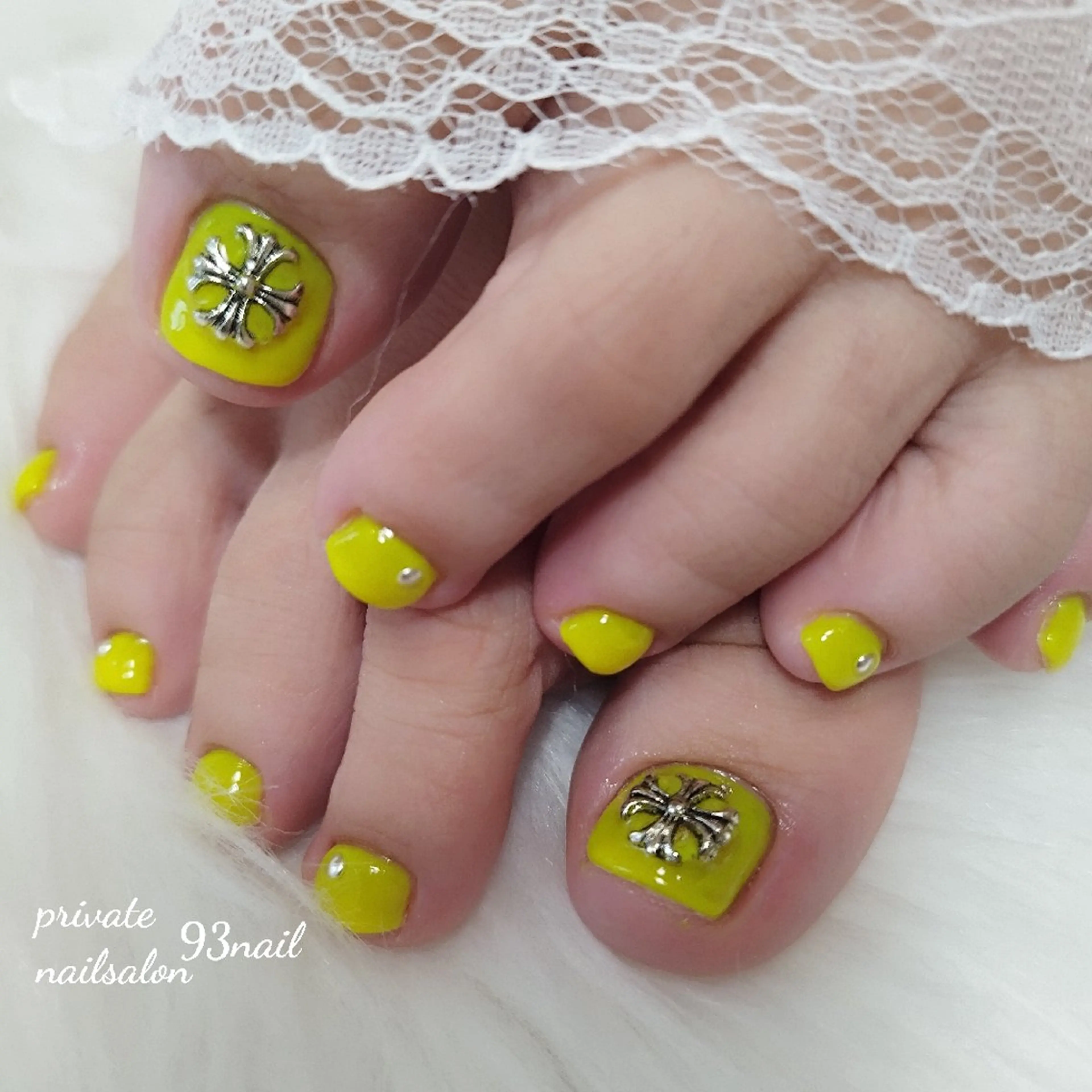 ネイル フットネイル 93 nailのネイルデザイン