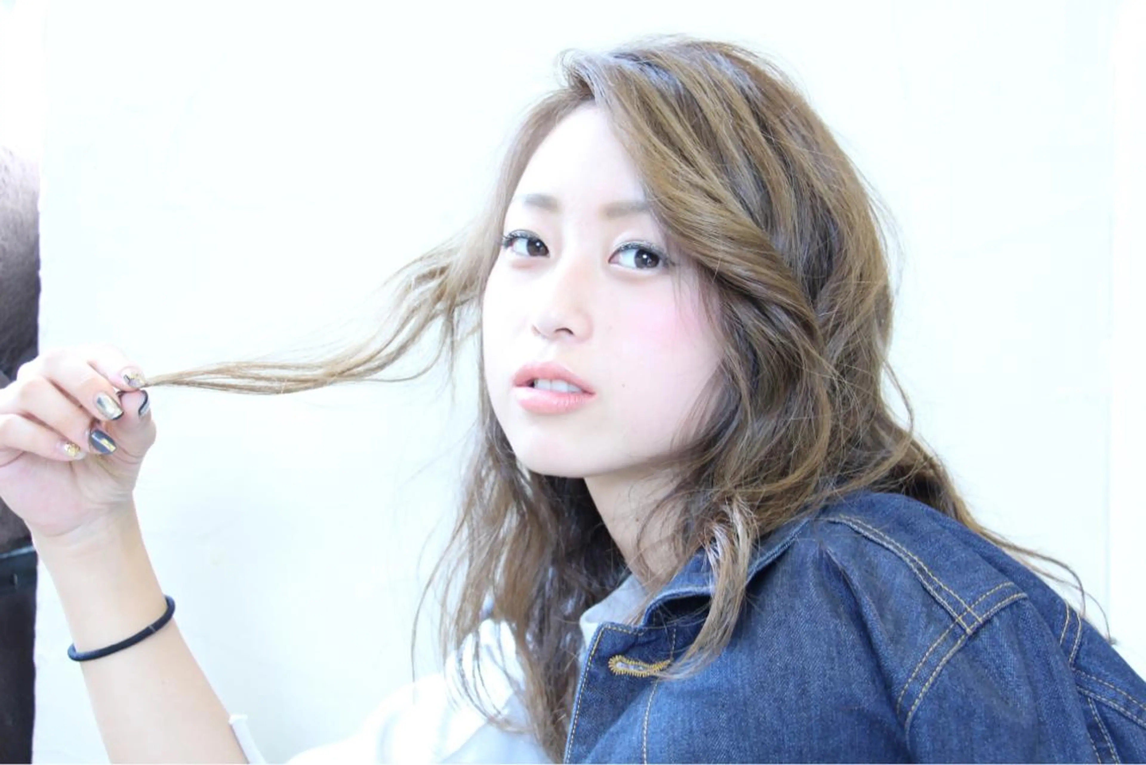 ミディアム セミロング ロング カラー LoRE hair 四条河原町　西尾友里のヘアスタイル