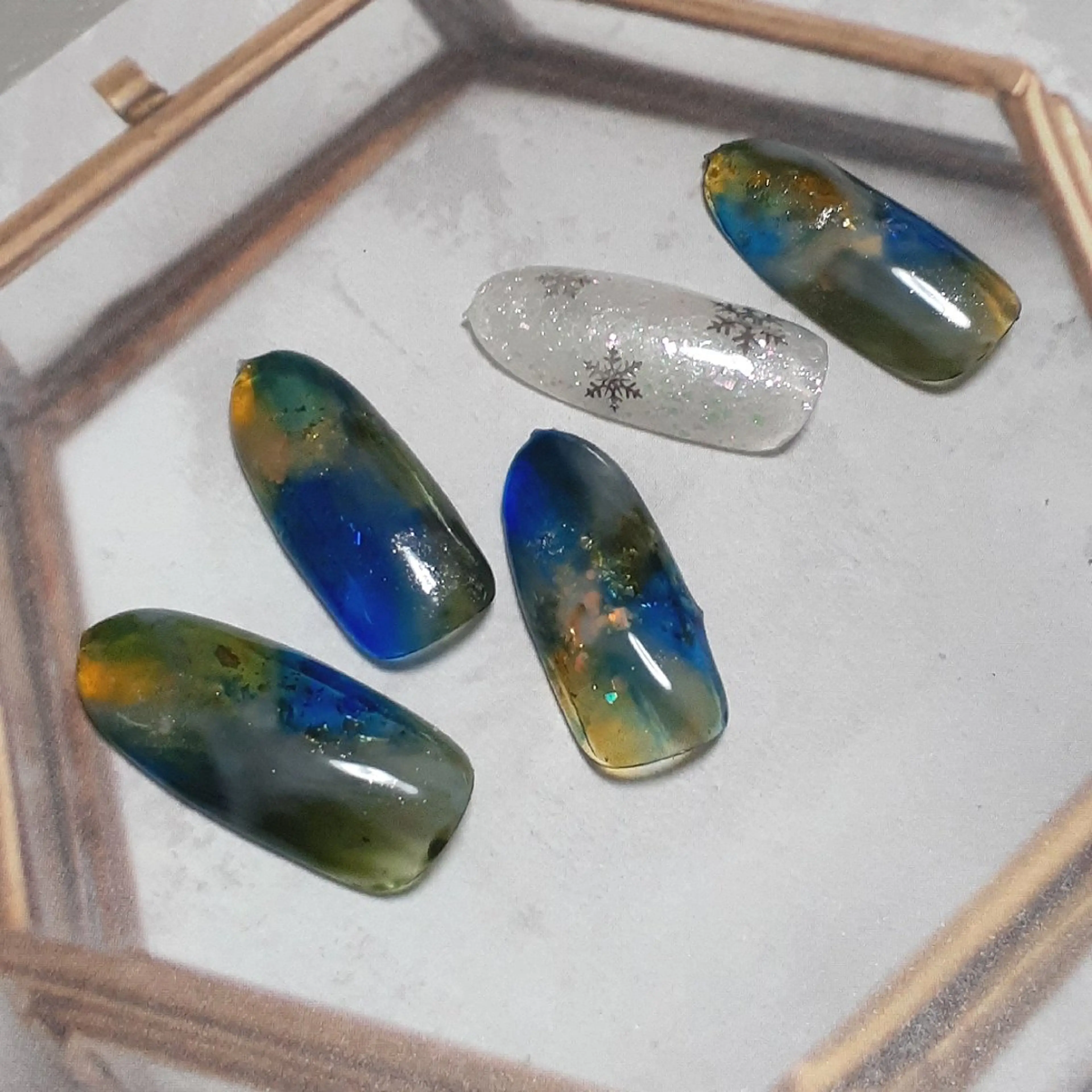 ネイル ハンドネイル 池元 真由美のネイルデザイン