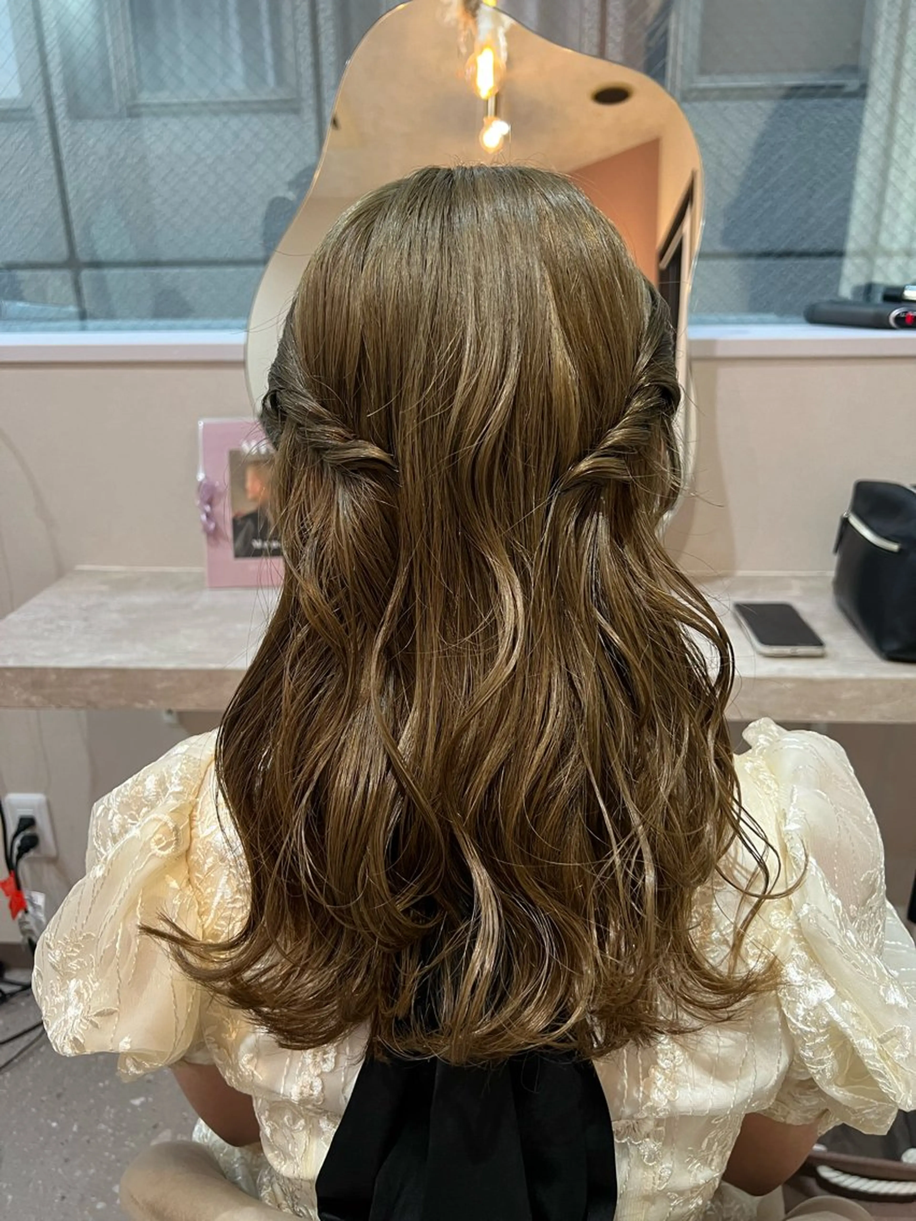 ミディアム Mila misakiのヘアスタイル