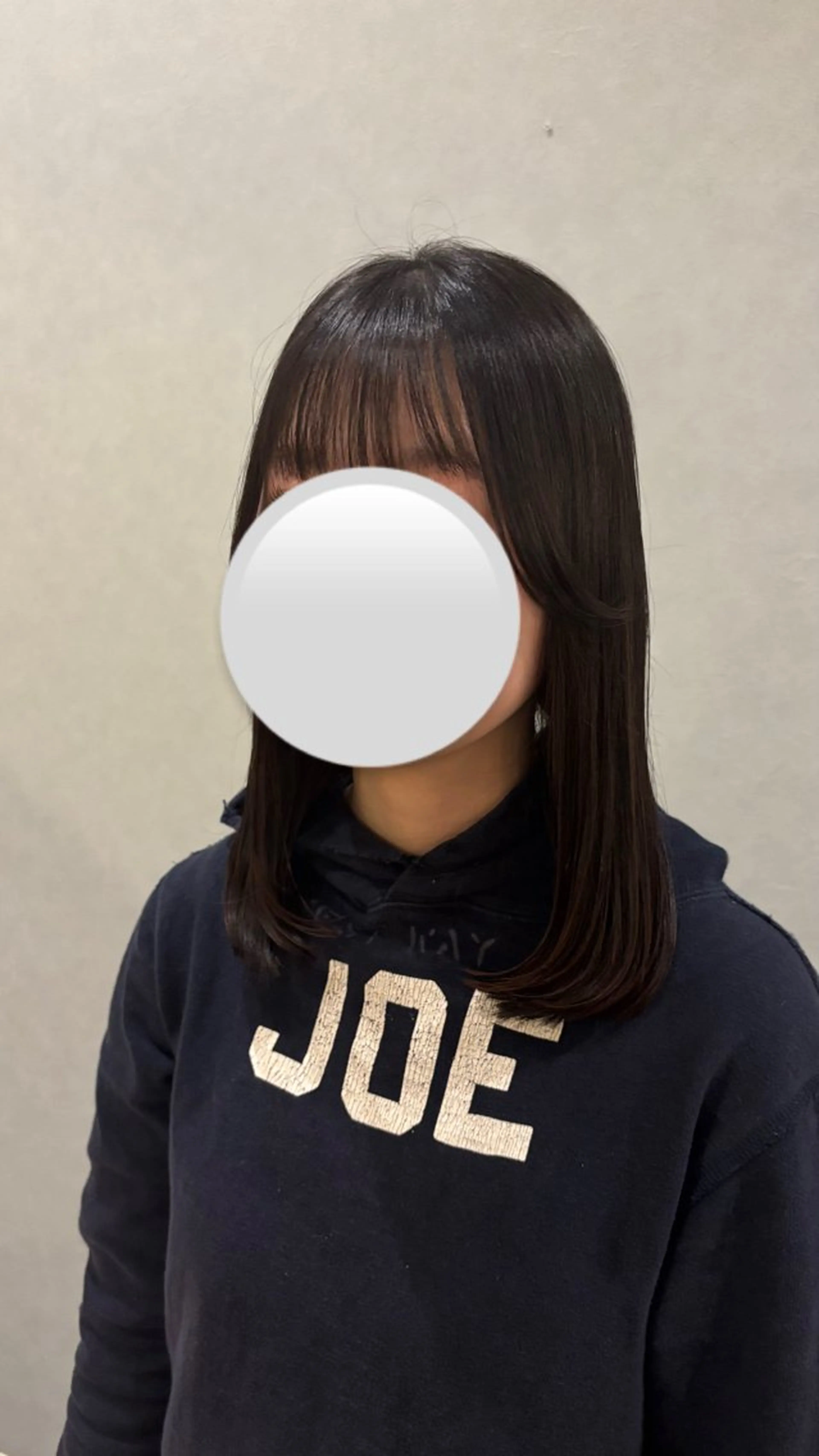 ミディアム RUDDER 小泉のヘアスタイル