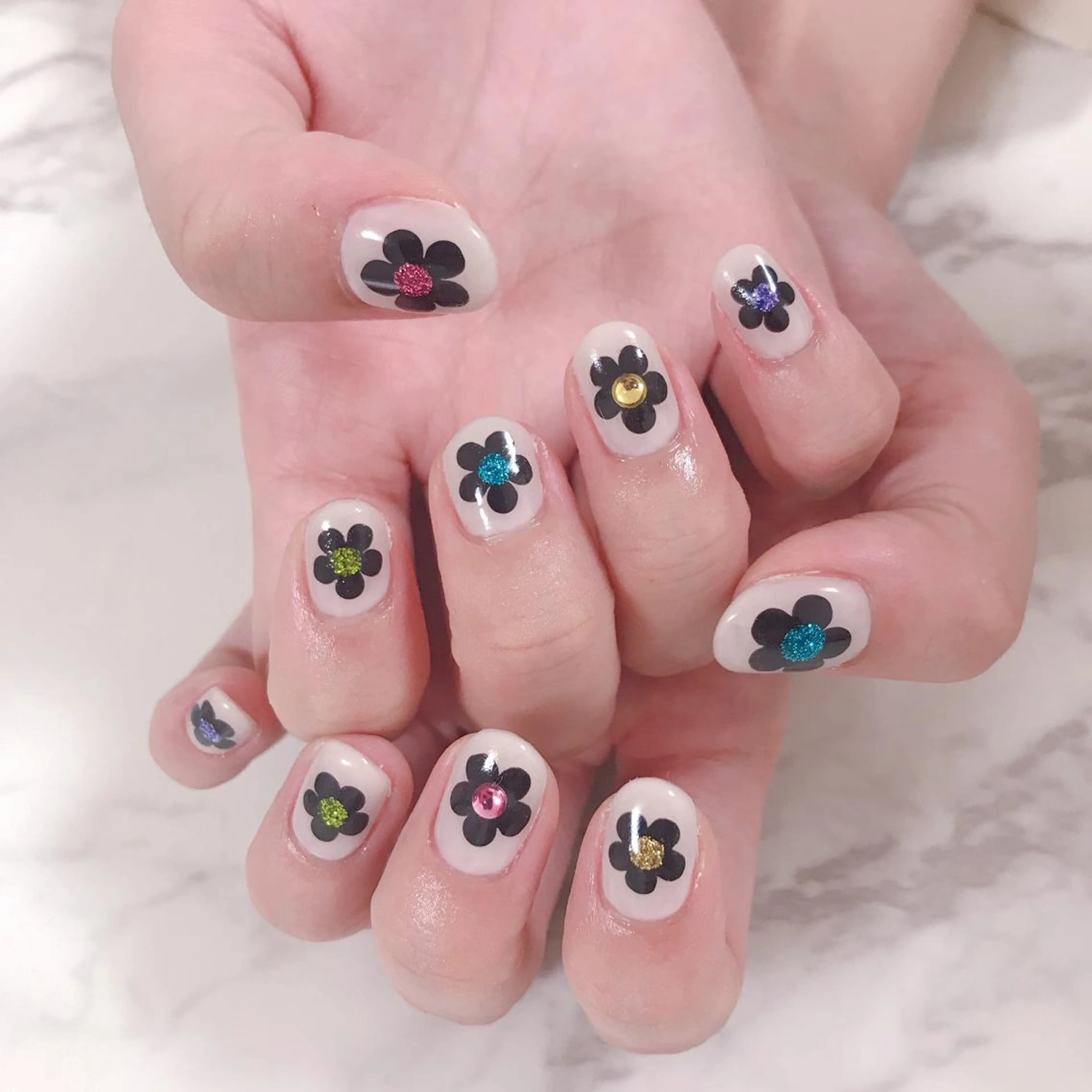 ネイル SOL NAILのネイルデザイン