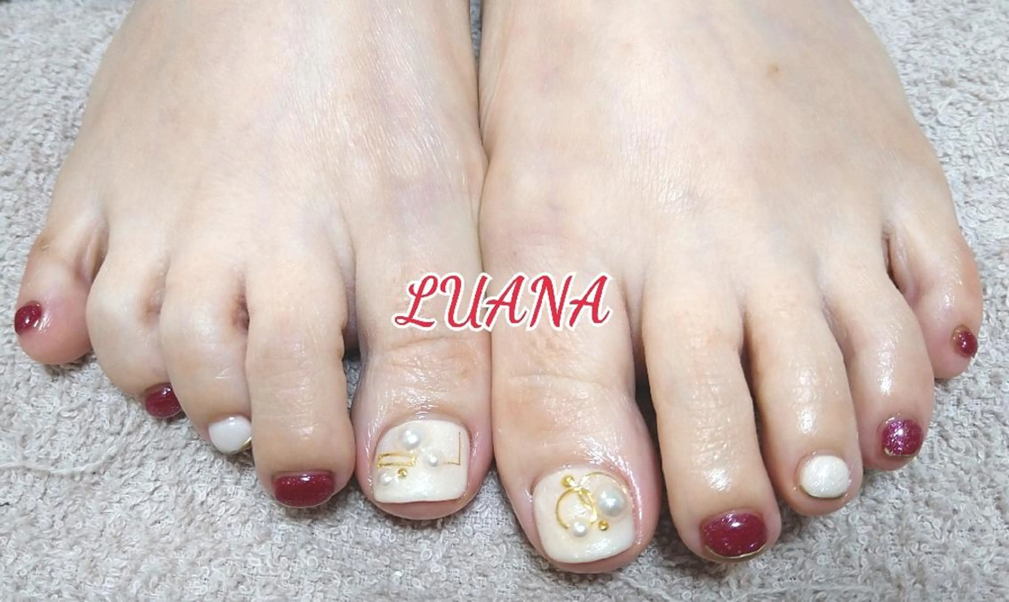 ネイル フットネイル LUANA  TAKAHASHIのネイルデザイン