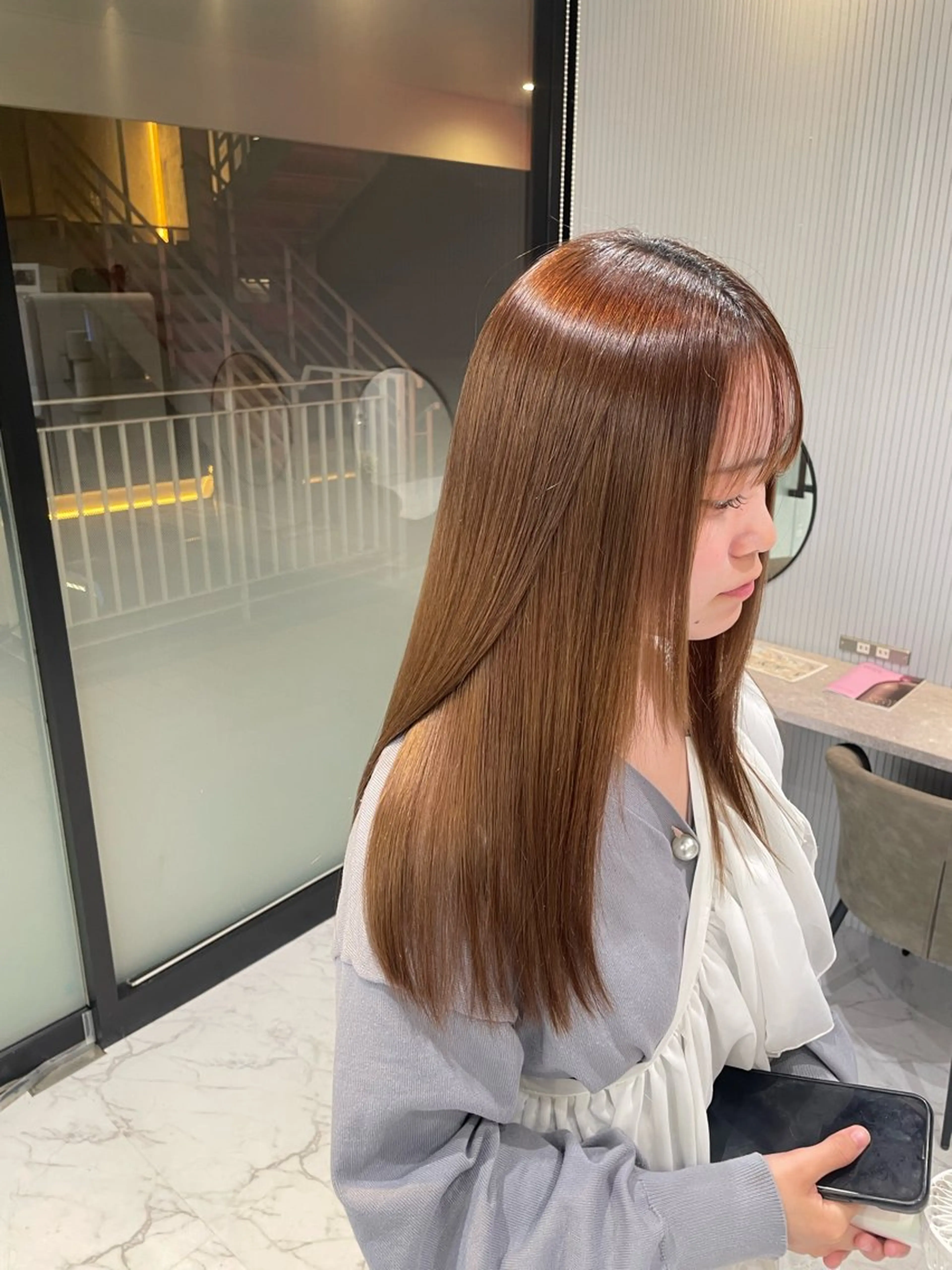 ロング RAF Sakuraのヘアスタイル