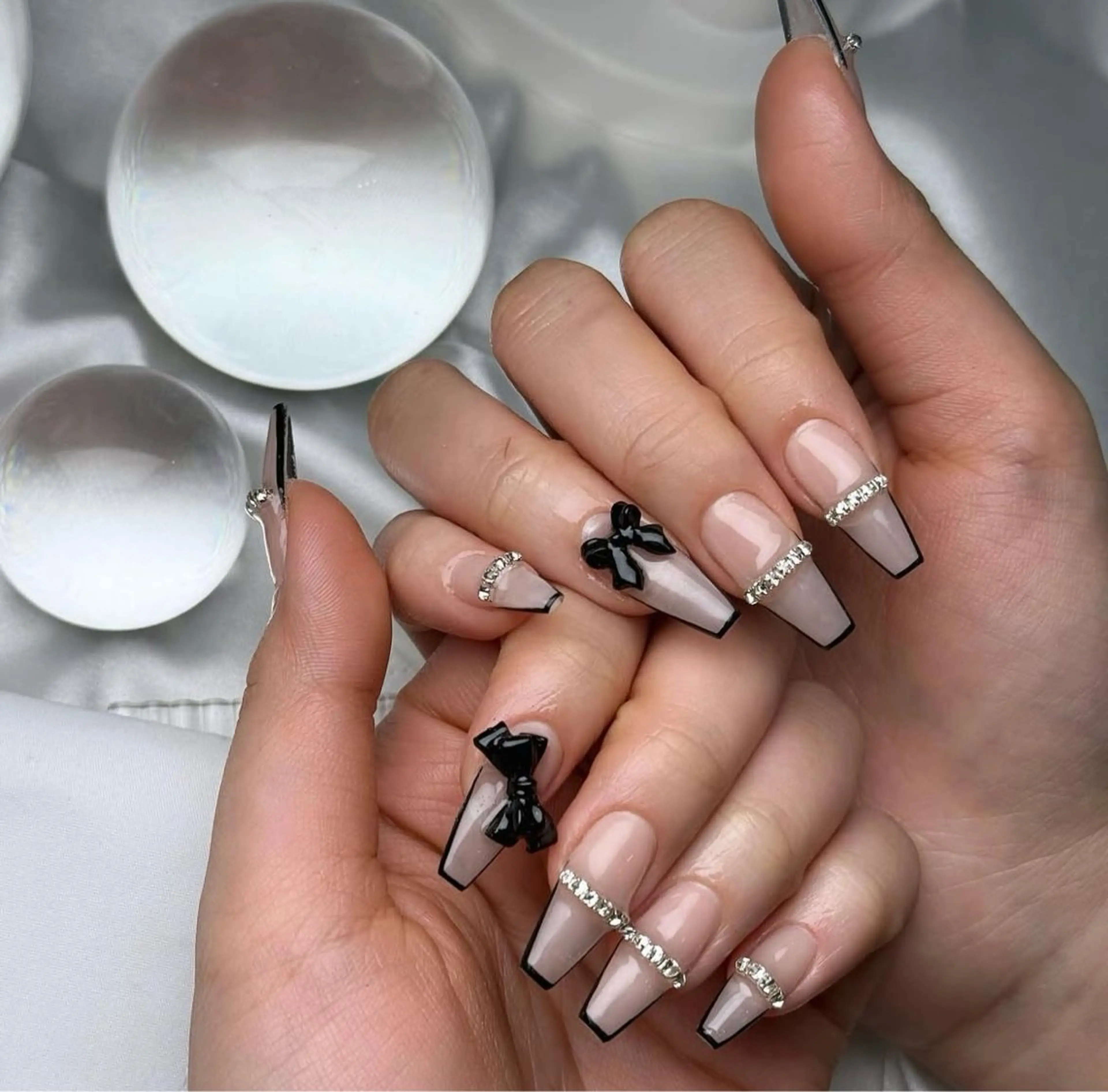 ネイル アートネイル フレンチネイル ジェルネイル 韓国ネイル ミラーネイル Rin Nail 新大久保店のネイルデザイン