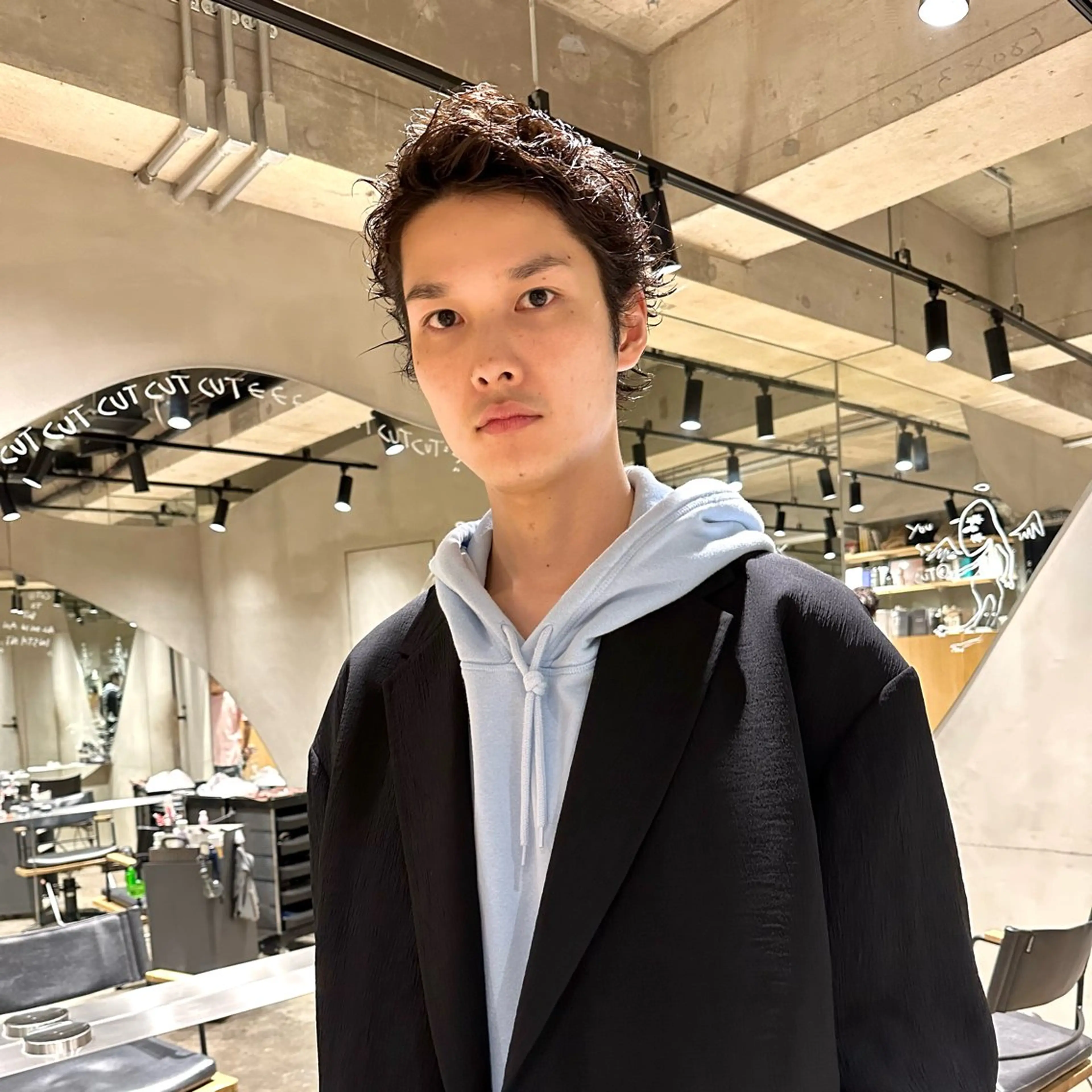 ショート パーマ メンズ メンズパーマ メンズショート メンズウルフカット ショートヘア ウルフカット カット パーマ 🌈圧倒的デザイン パーマ　関和希のヘアスタイル