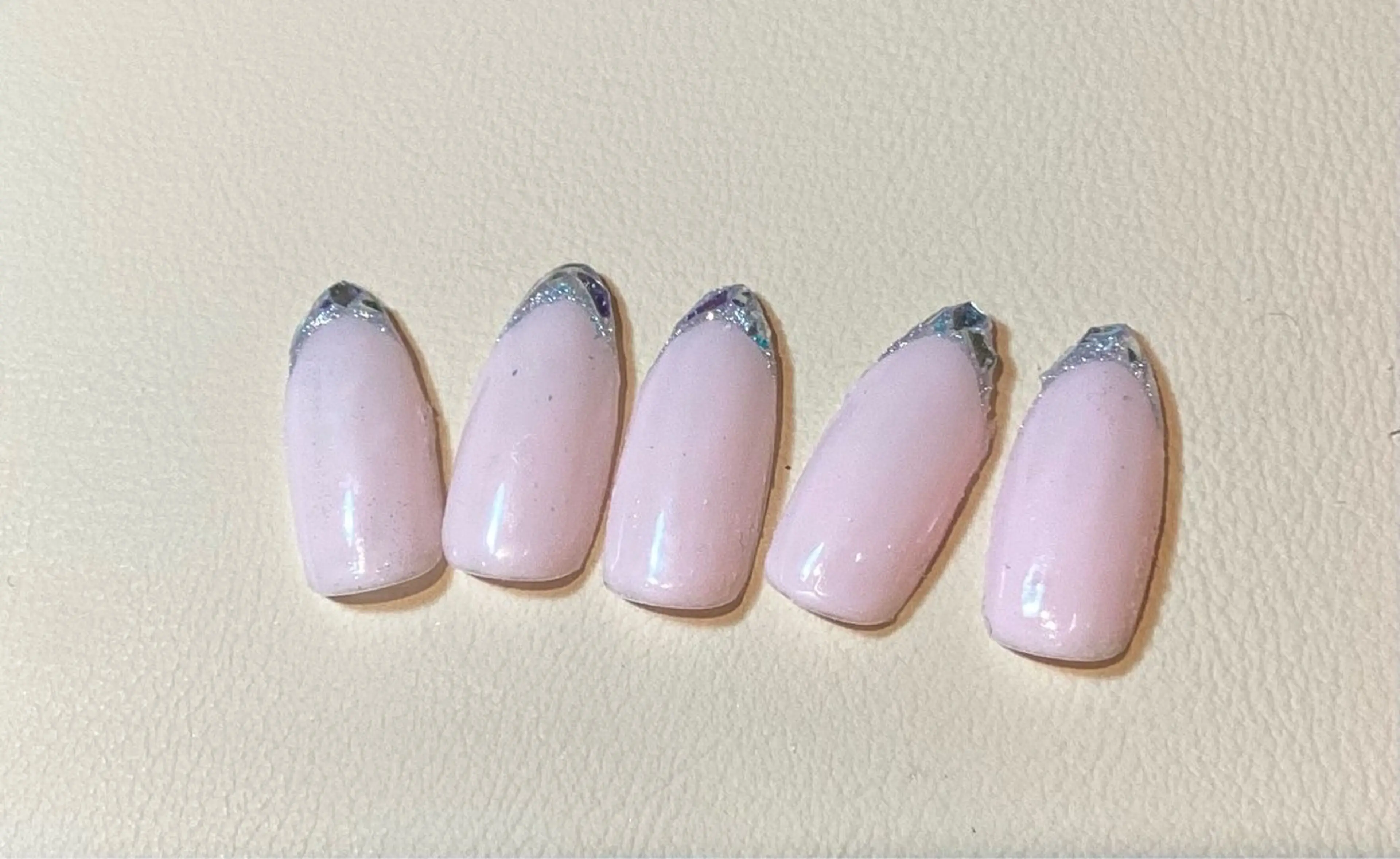 ネイル Brodia nailsのネイルデザイン