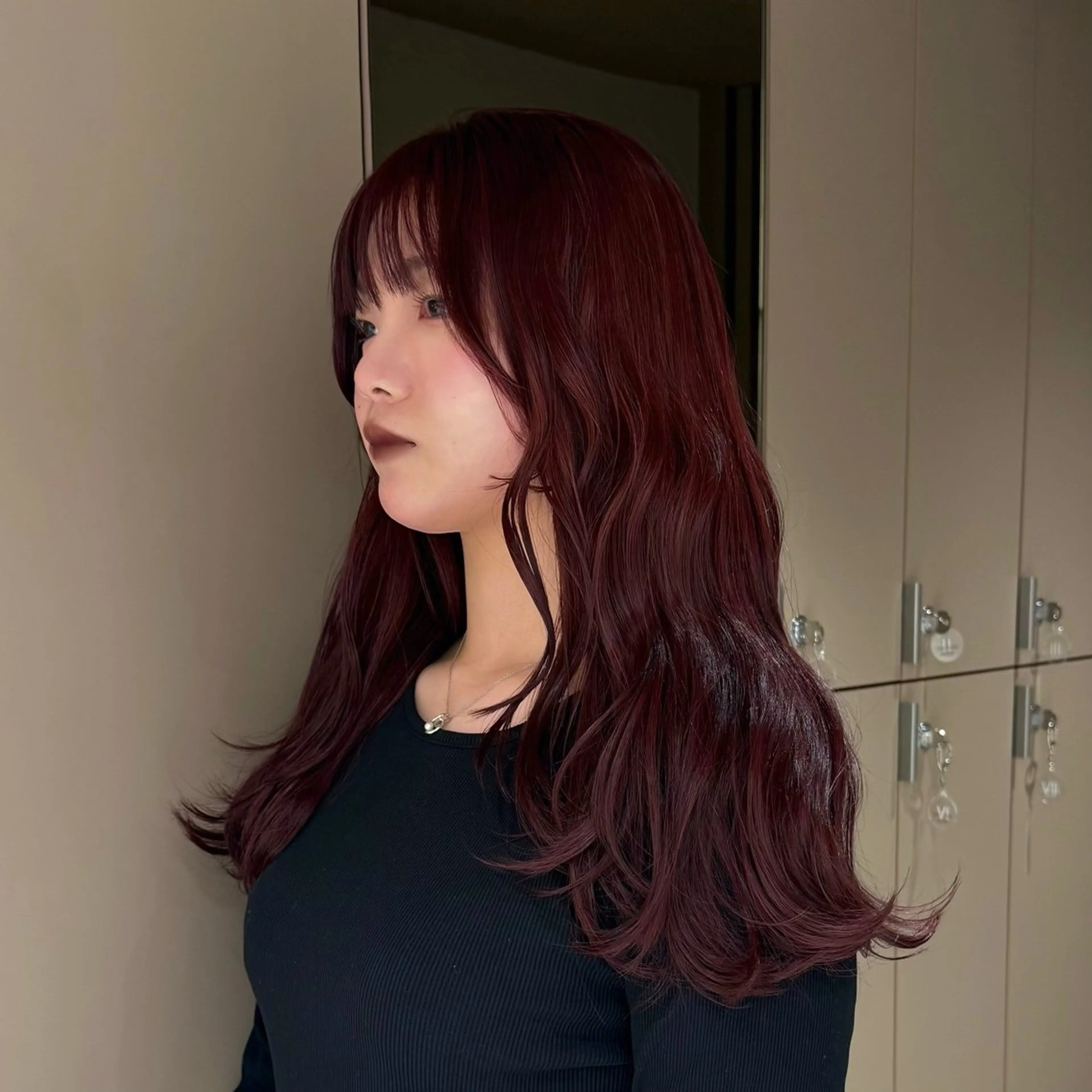 ロング カラー ブリーチ ダブルカラー ブリーチなしカラー レッドカラー ヘアカラー Akari暖色カラー /レイヤーカットのヘアスタイル