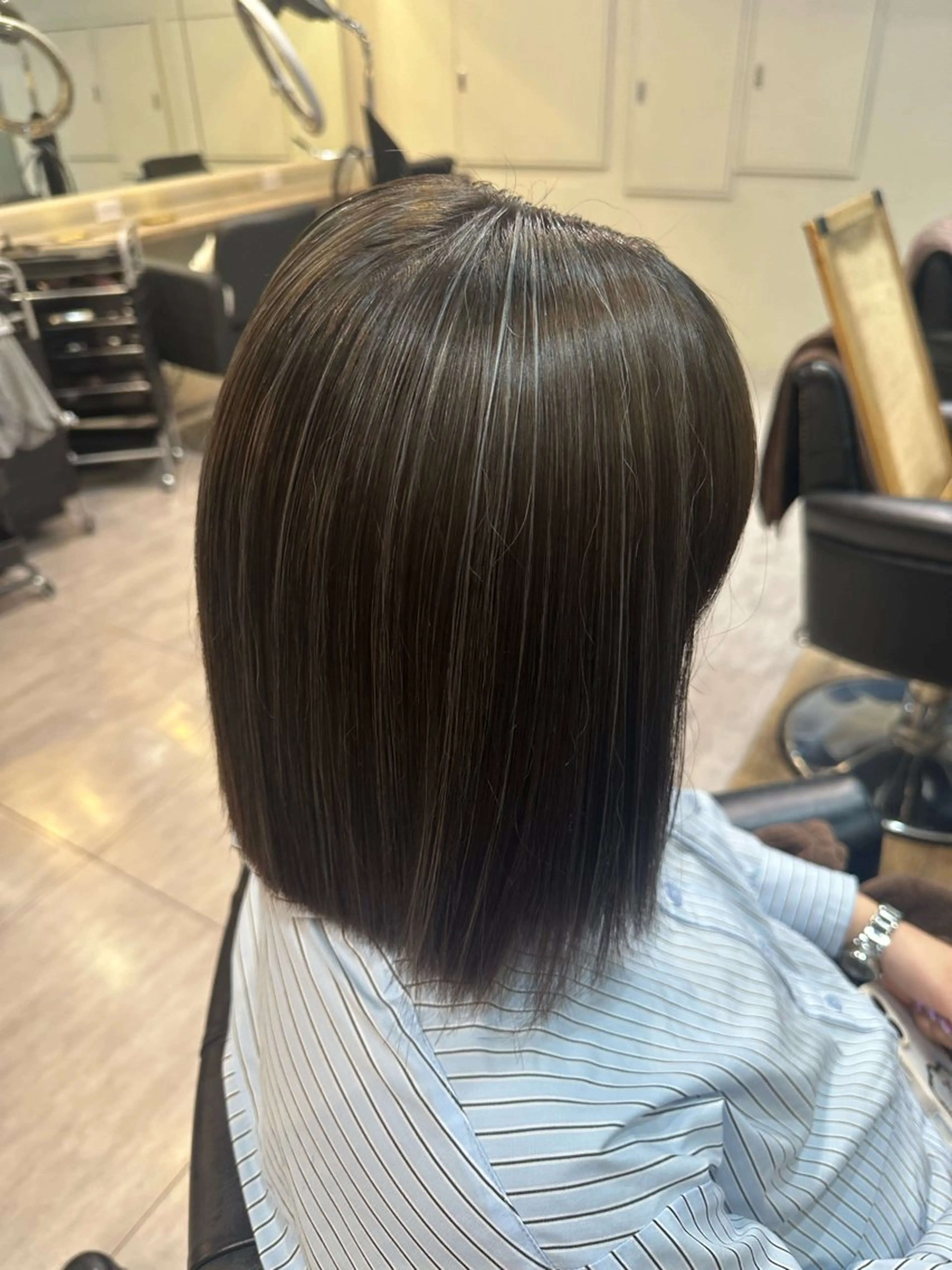 ミディアム 横浜lapis amaneのヘアスタイル