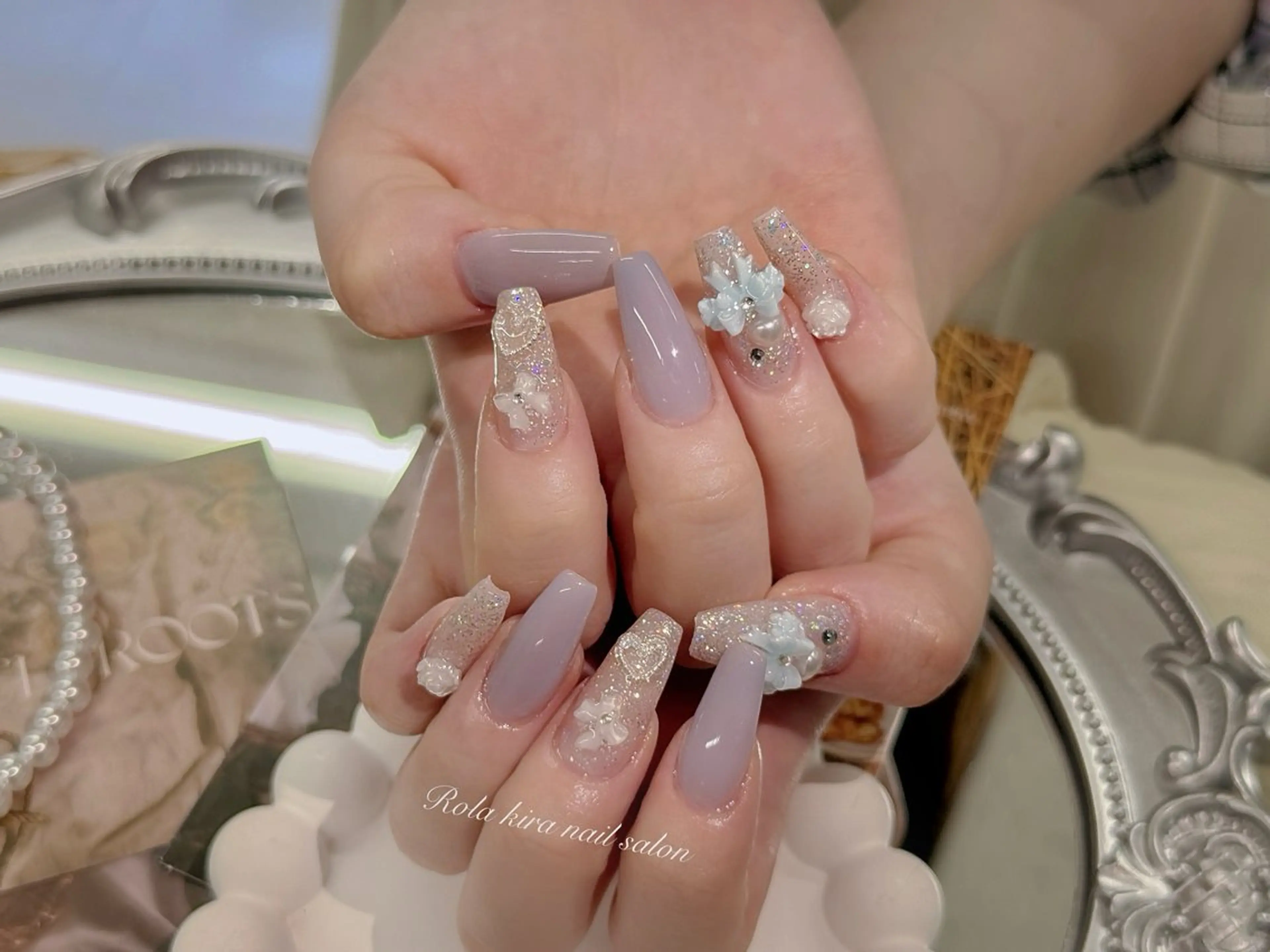 ネイル オーロラネイル チークネイル 長さ出し フットネイル フレンチネイル ハンドネイル Rola kira 麗のネイルデザイン