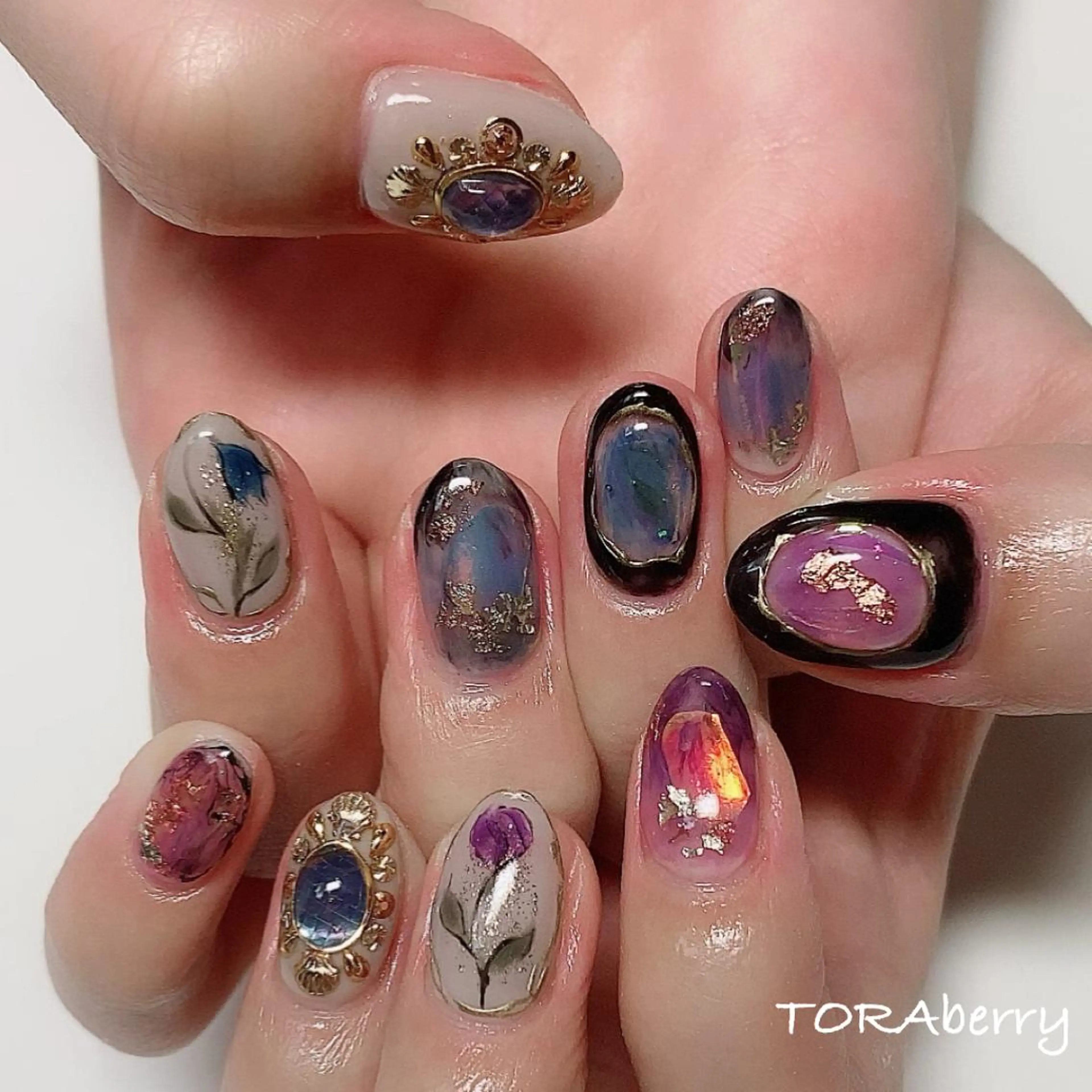 ネイル ハンドネイル ネイリスト なつみのネイルデザイン