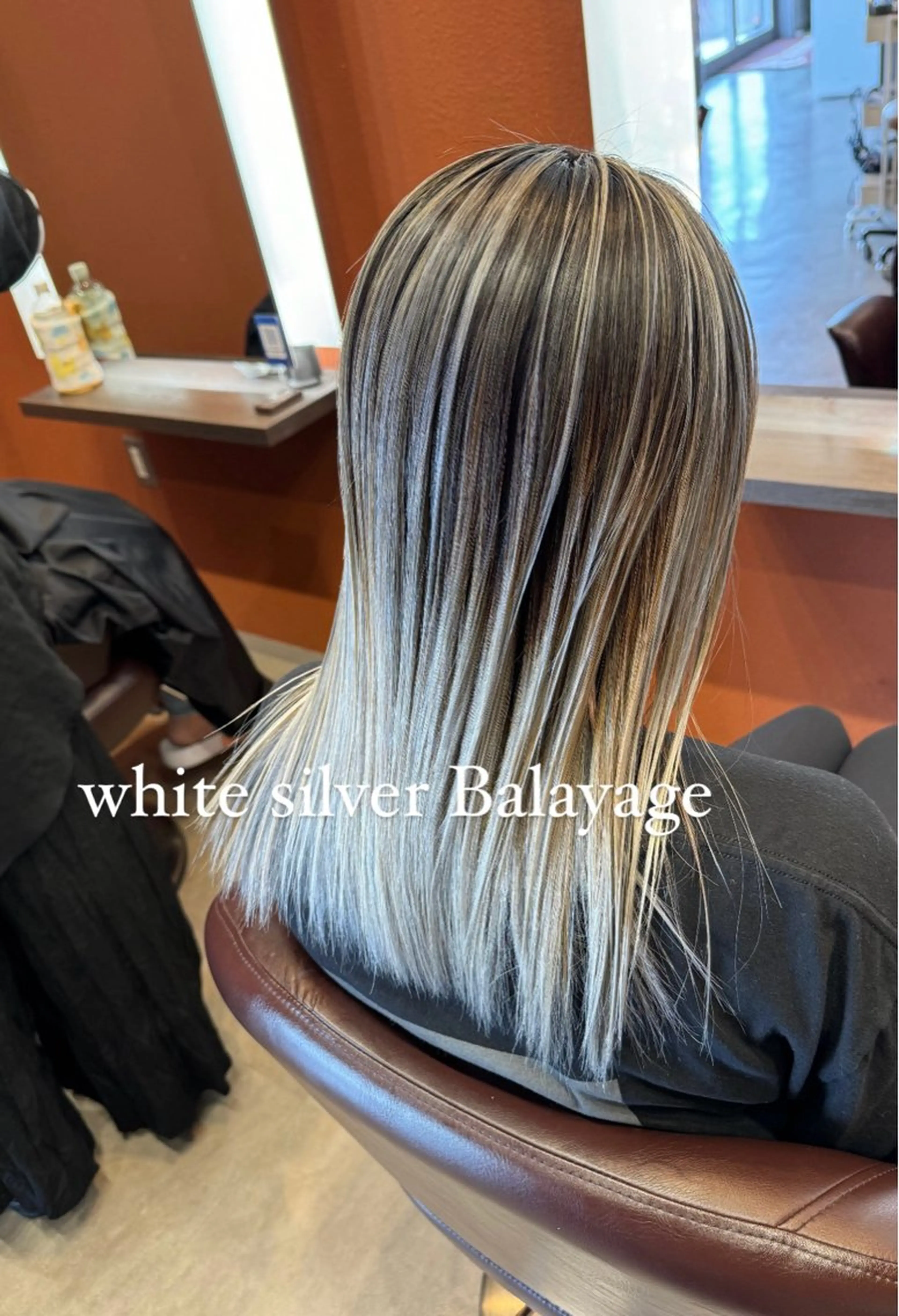 セミロング カラー コレットヘアー 田中アヤノのヘアスタイル