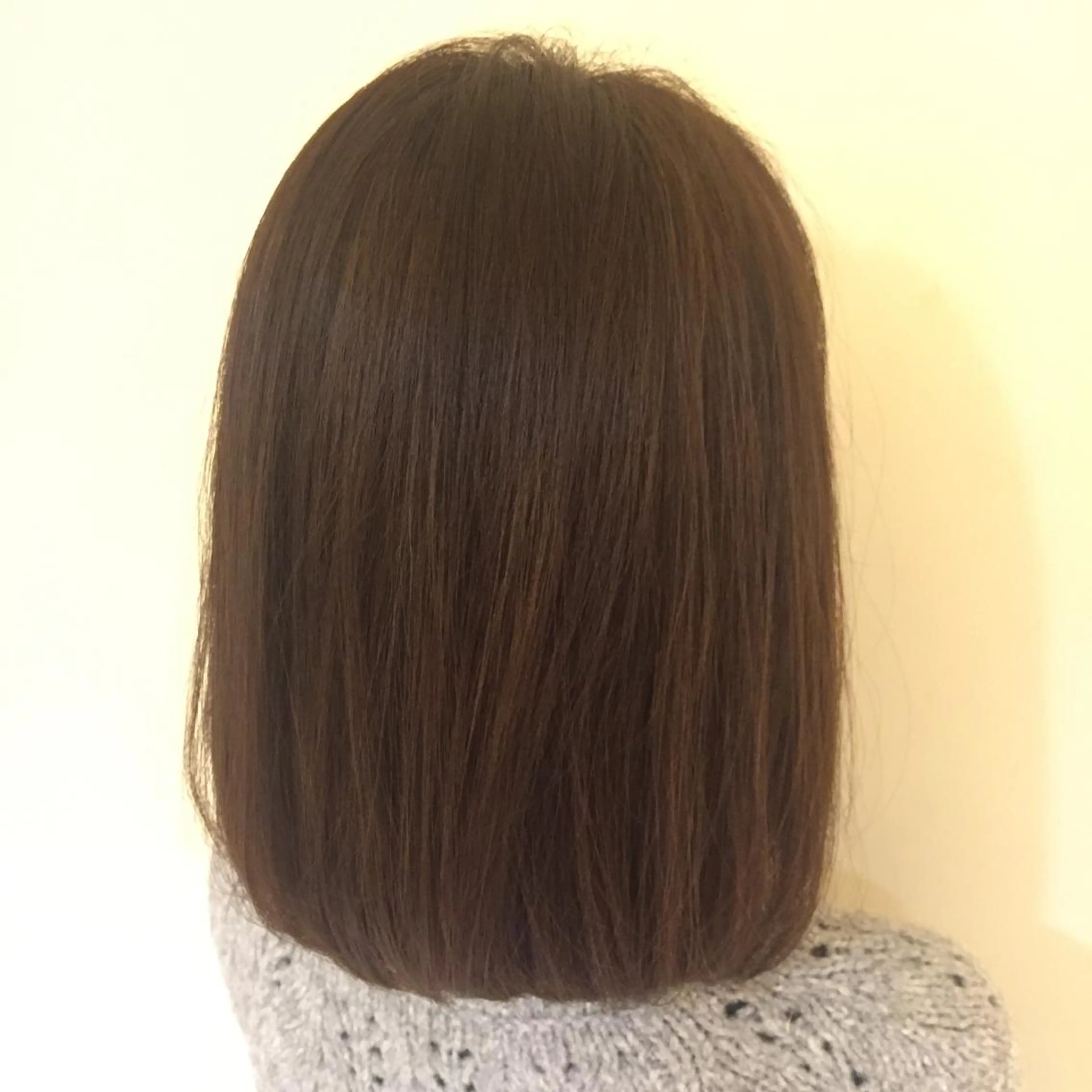 ミディアム カラー 加藤 綾華のヘアスタイル