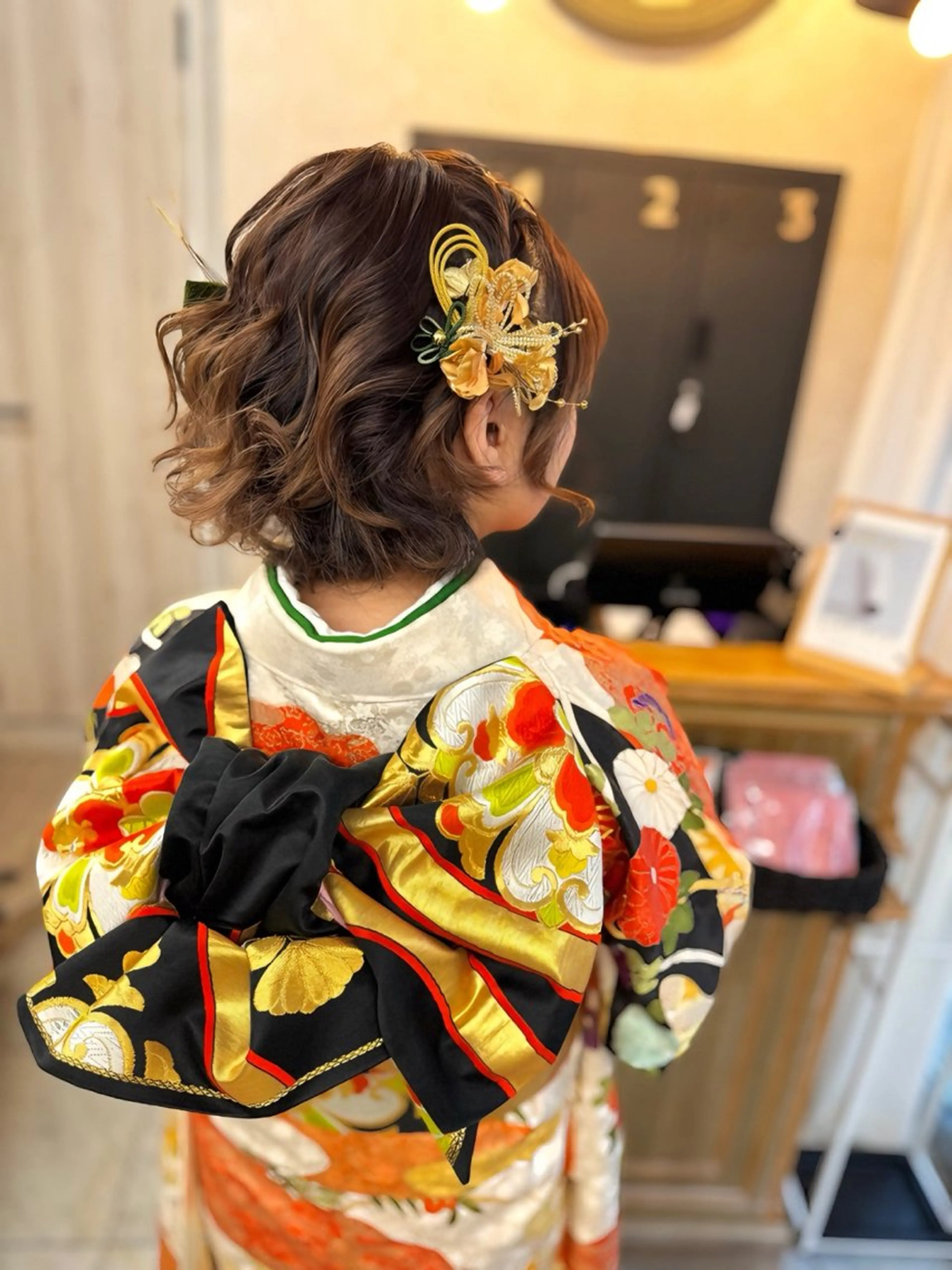 ショート ヘアアレンジ 成人式 ヘアセット 伊藤 栄子のヘアスタイル