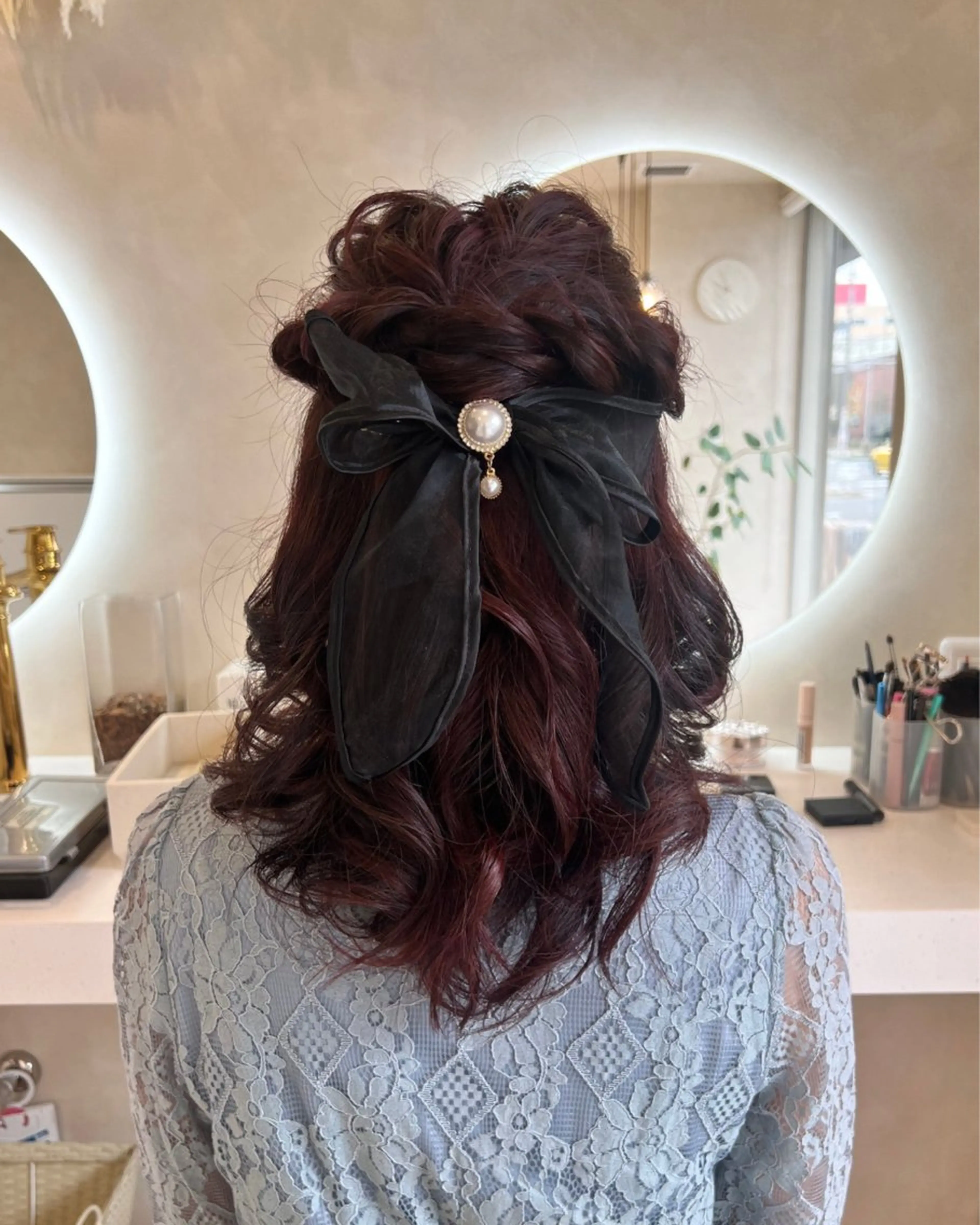 セミロング ヘアアレンジ 結婚式・ブライダル まゆ/髪質改善 ストレート/スパ🫧のヘアスタイル