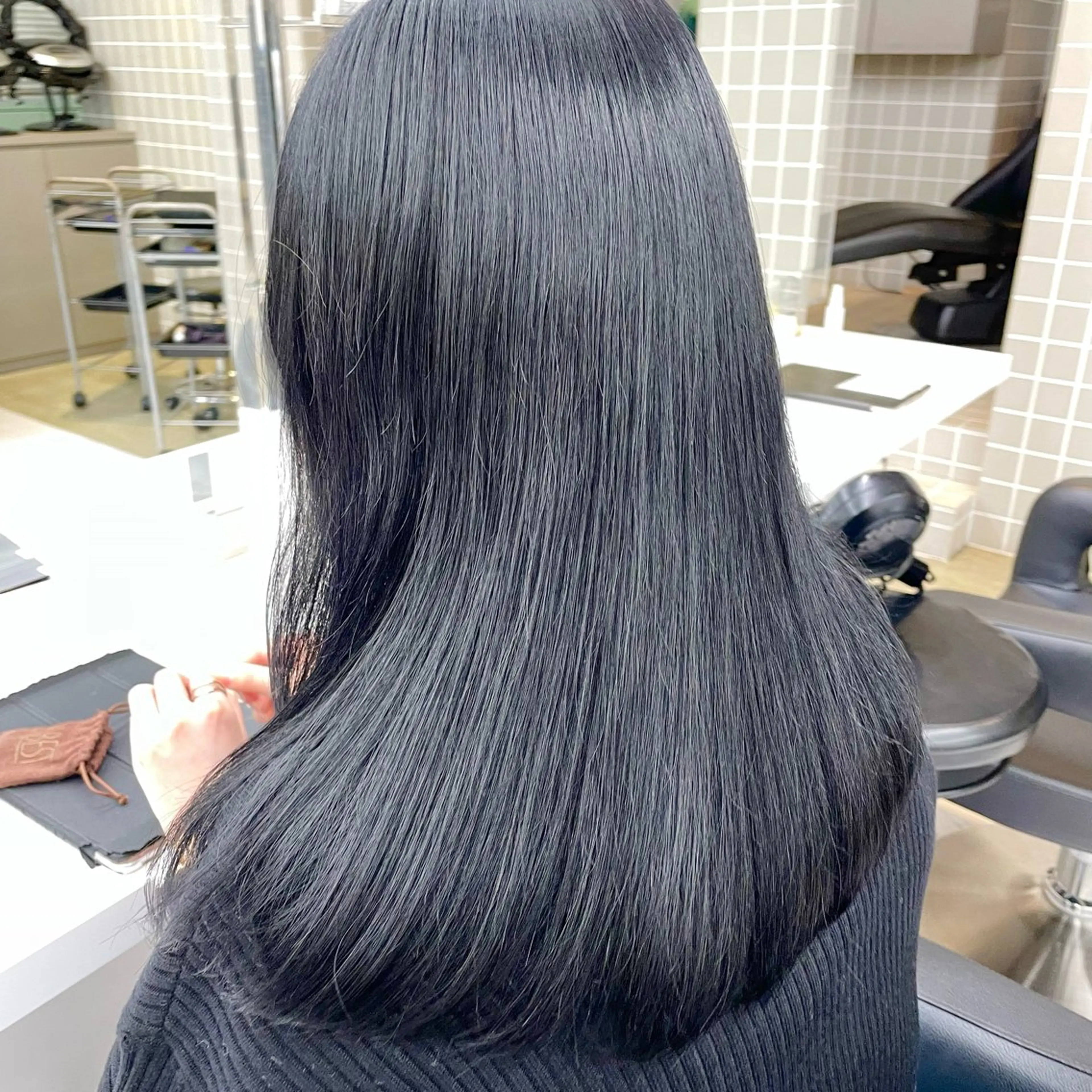 セミロング カラー ヘアアレンジ 韓国レイヤー&ピンク 艶髪🩶maikoのヘアスタイル