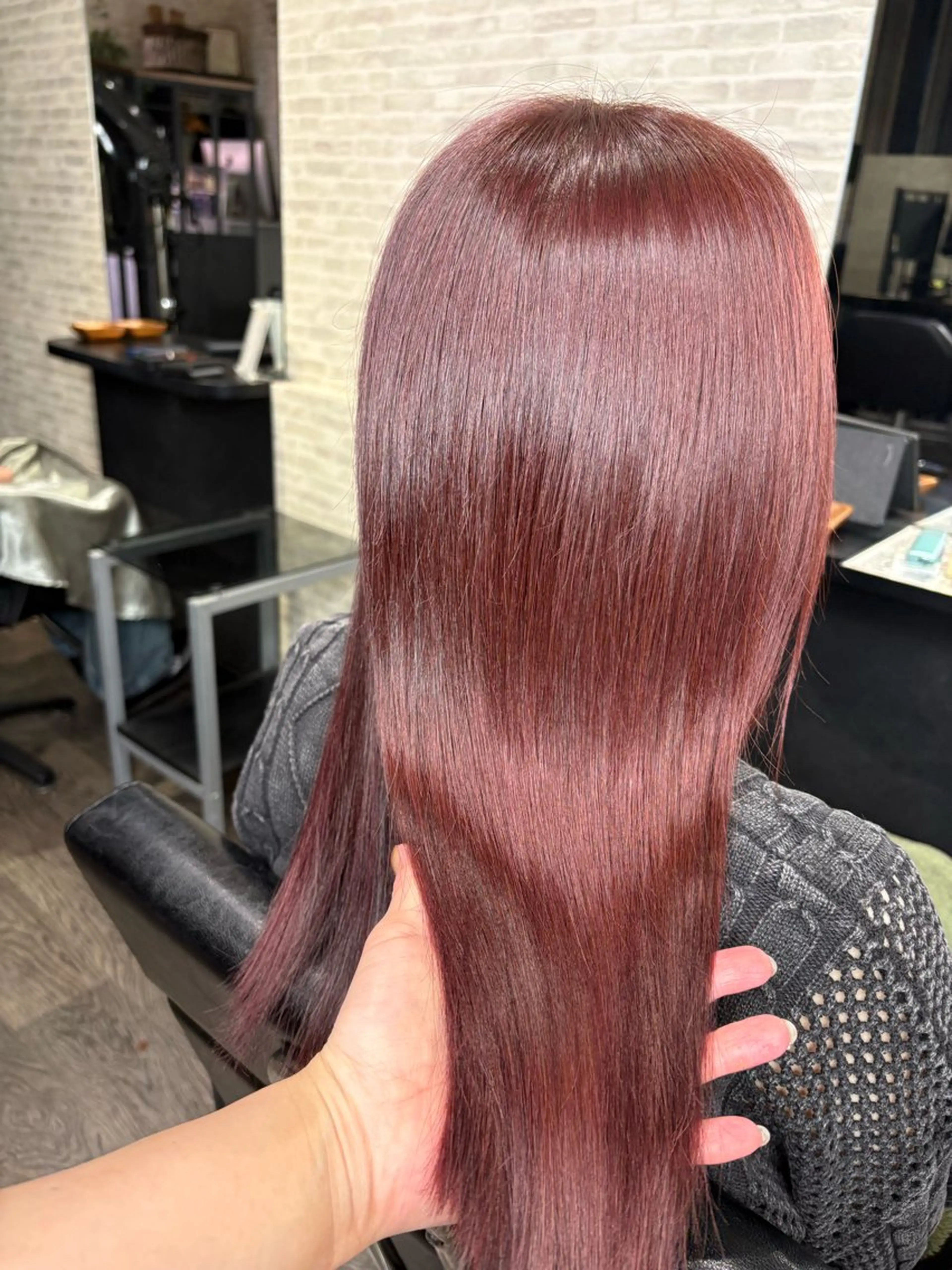 ミディアム ヘアカラー トリートメント Lilly 中谷友里のヘアスタイル