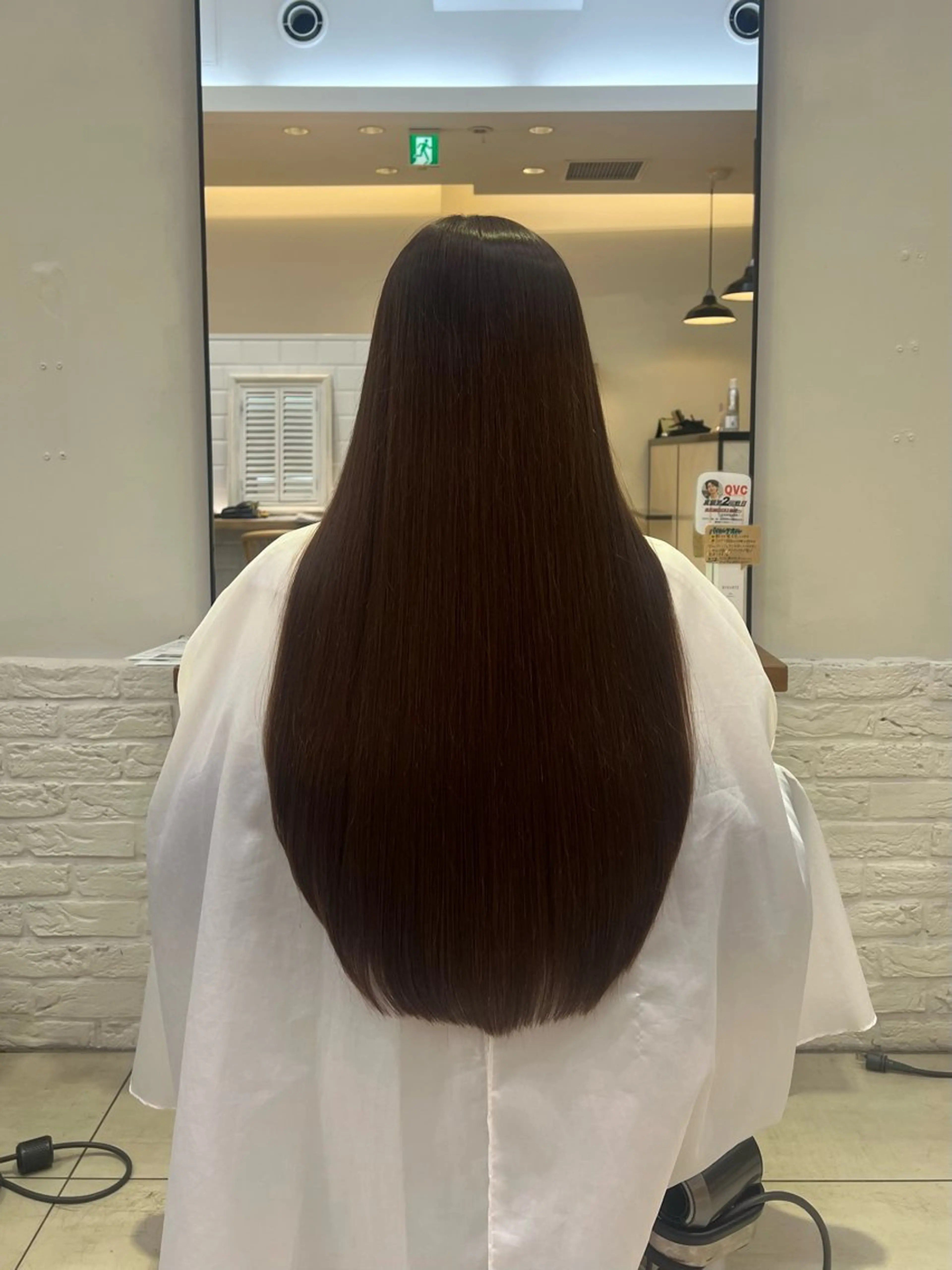 ロング レイヤーカット 🌙コテ巻き風パーマ 🌙菜月のヘアスタイル