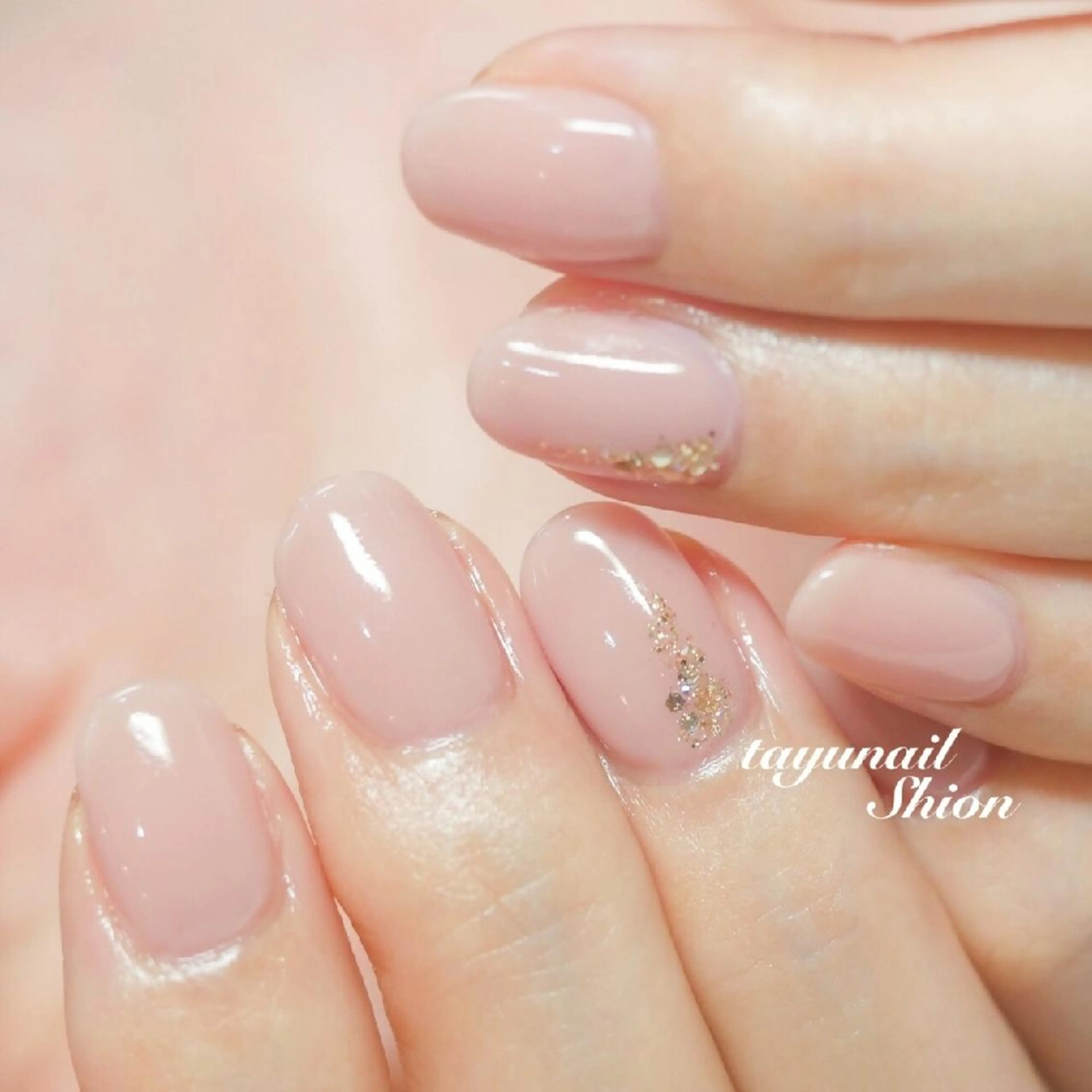 ネイル ブルー ジェルネイル ラメ(グリッター) ワンカラーネイル パラジェル ネイルサロン 【たゆnail】のネイルデザイン
