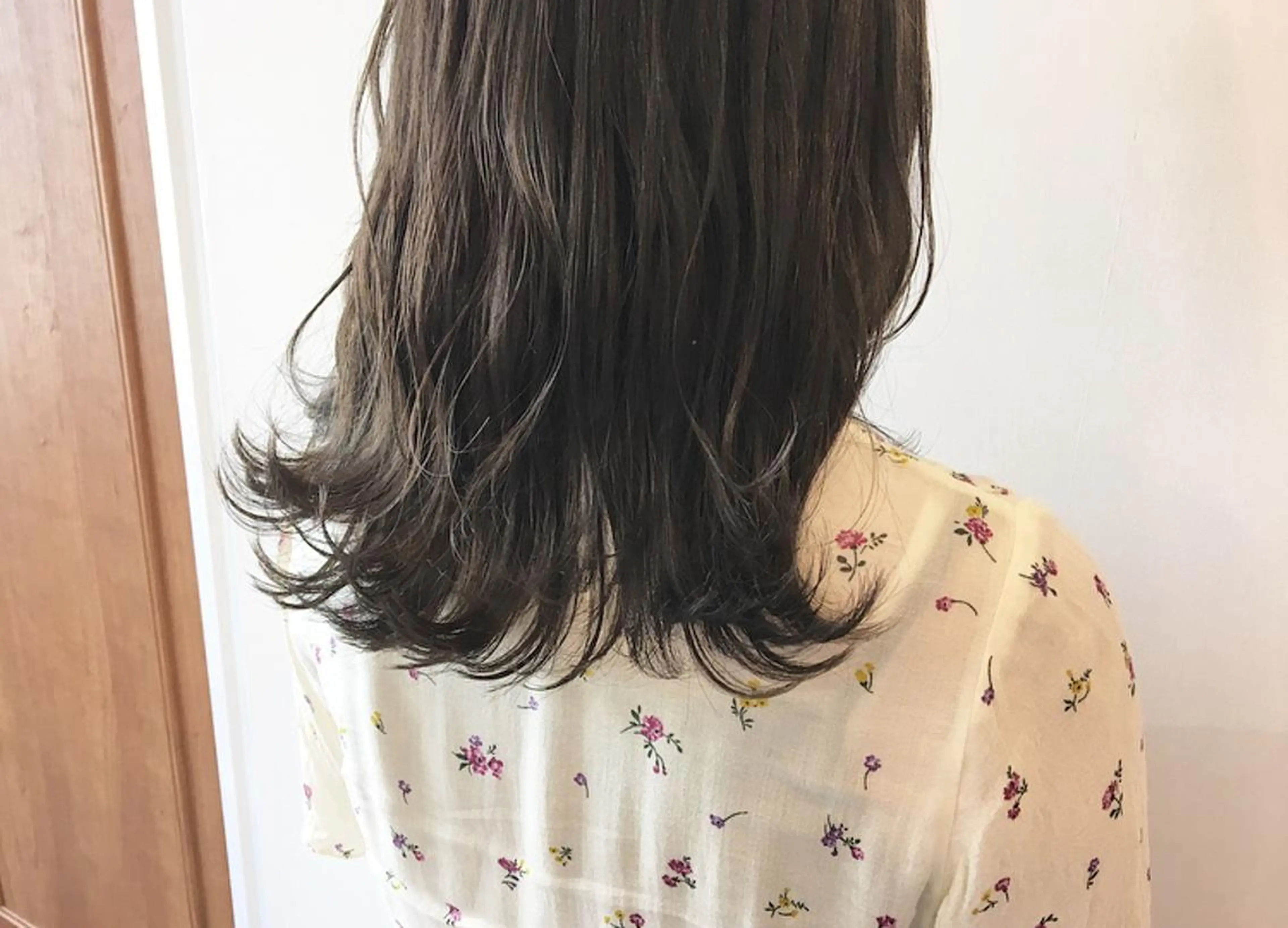 ミディアム カラー 透明感カラー ヘアカラー 鈴木 翔梧のヘアスタイル