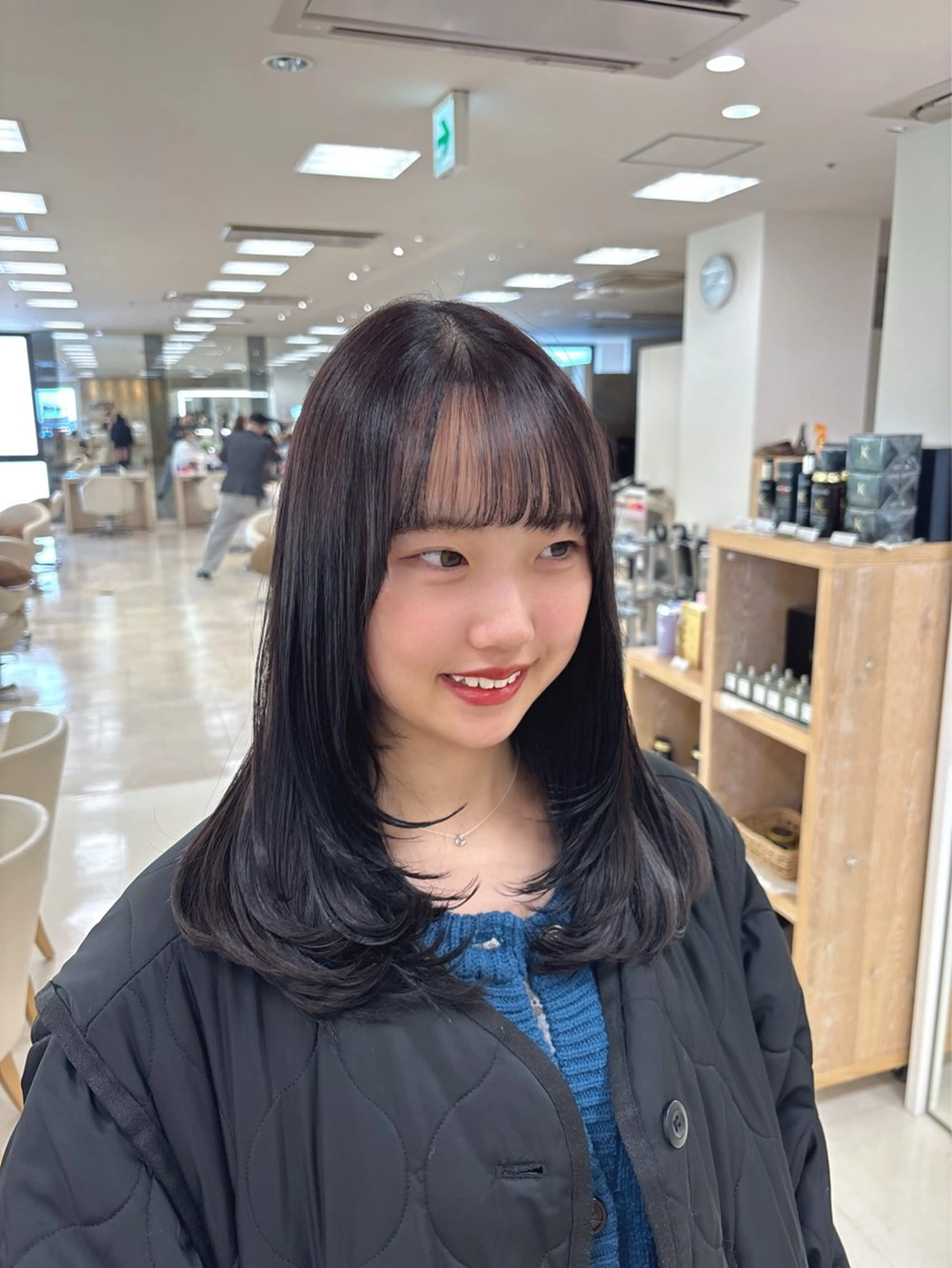 ミディアム カット 🎀暖色カラー/透明 感カラー/ひな🎀のヘアスタイル