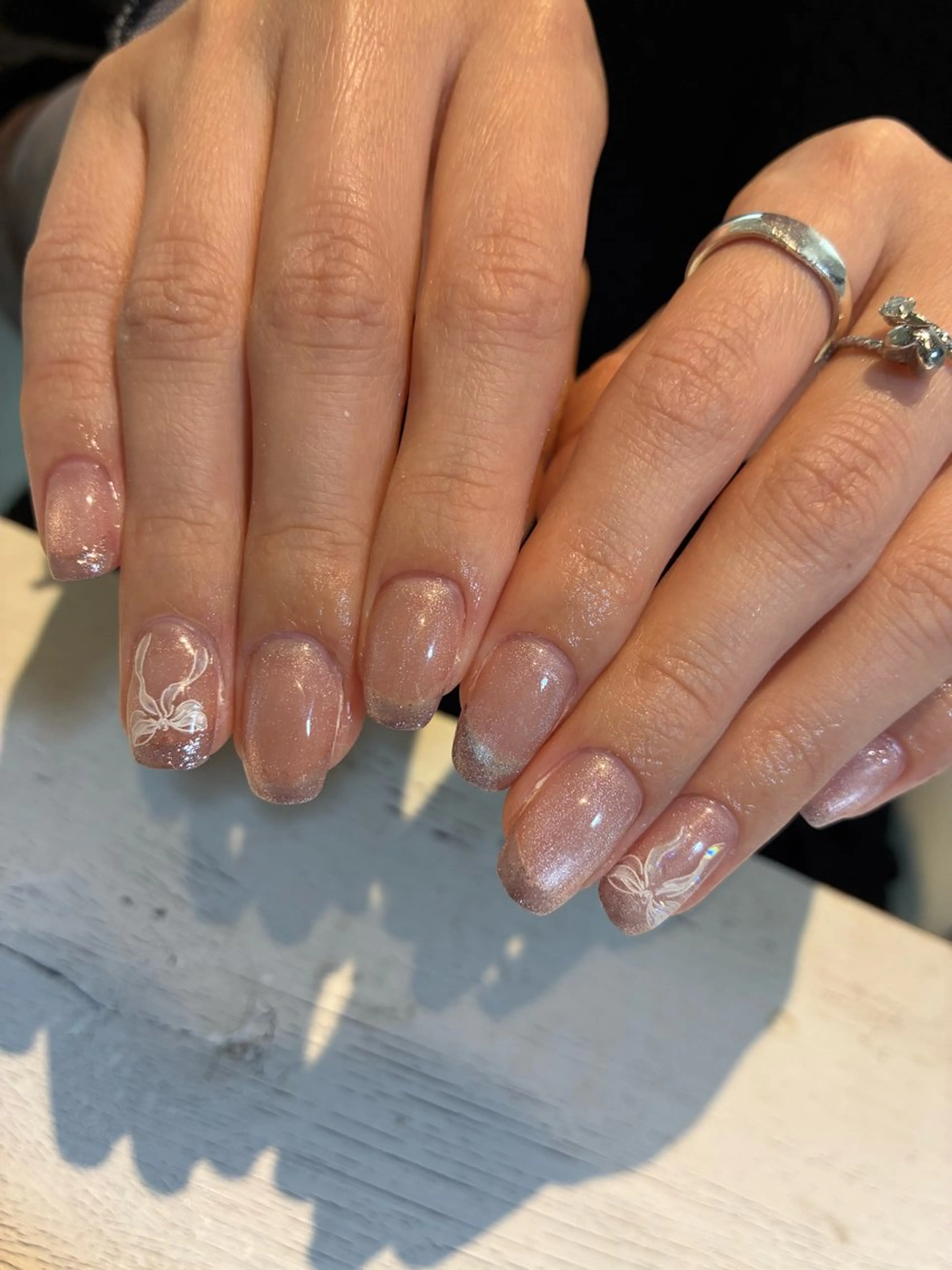 ネイル フレンチネイル マグネットネイル 春ネイル ハンドネイル door nailのネイルデザイン