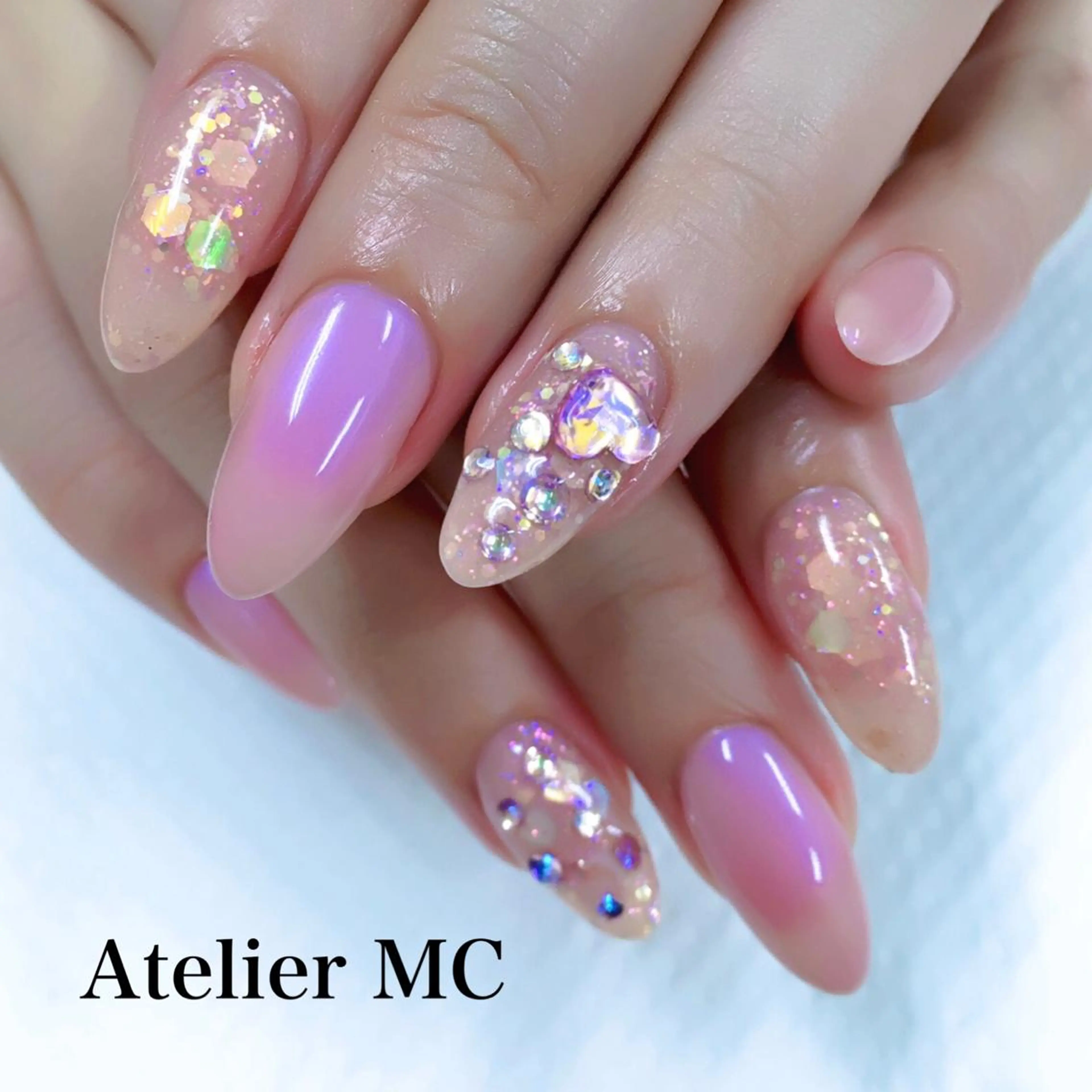 ネイル ハンドネイル アトリエ エムシー 【新富町・東銀座】のネイルデザイン