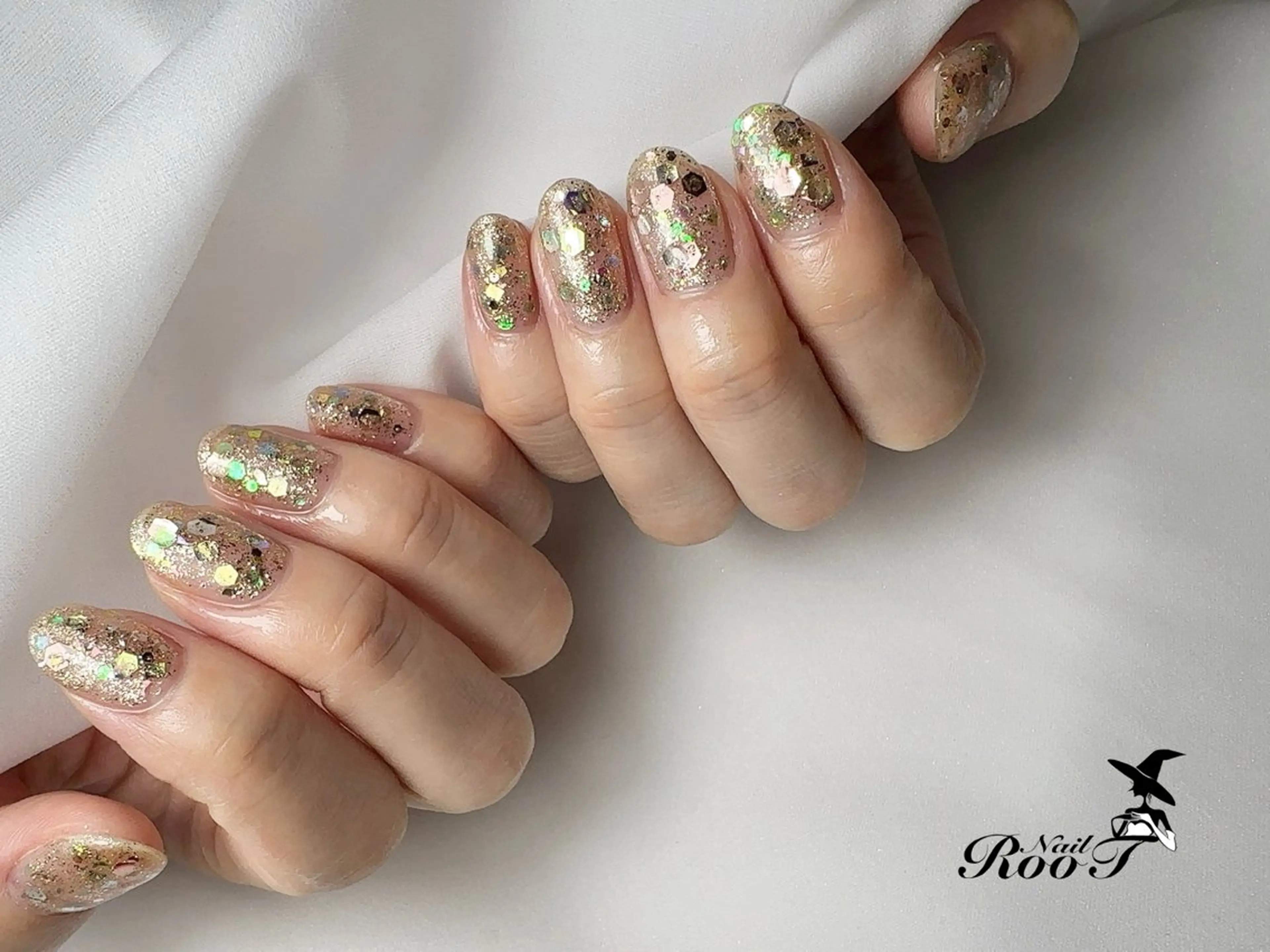 ネイル キラキラネイル ハンドネイル RooT Nailのネイルデザイン