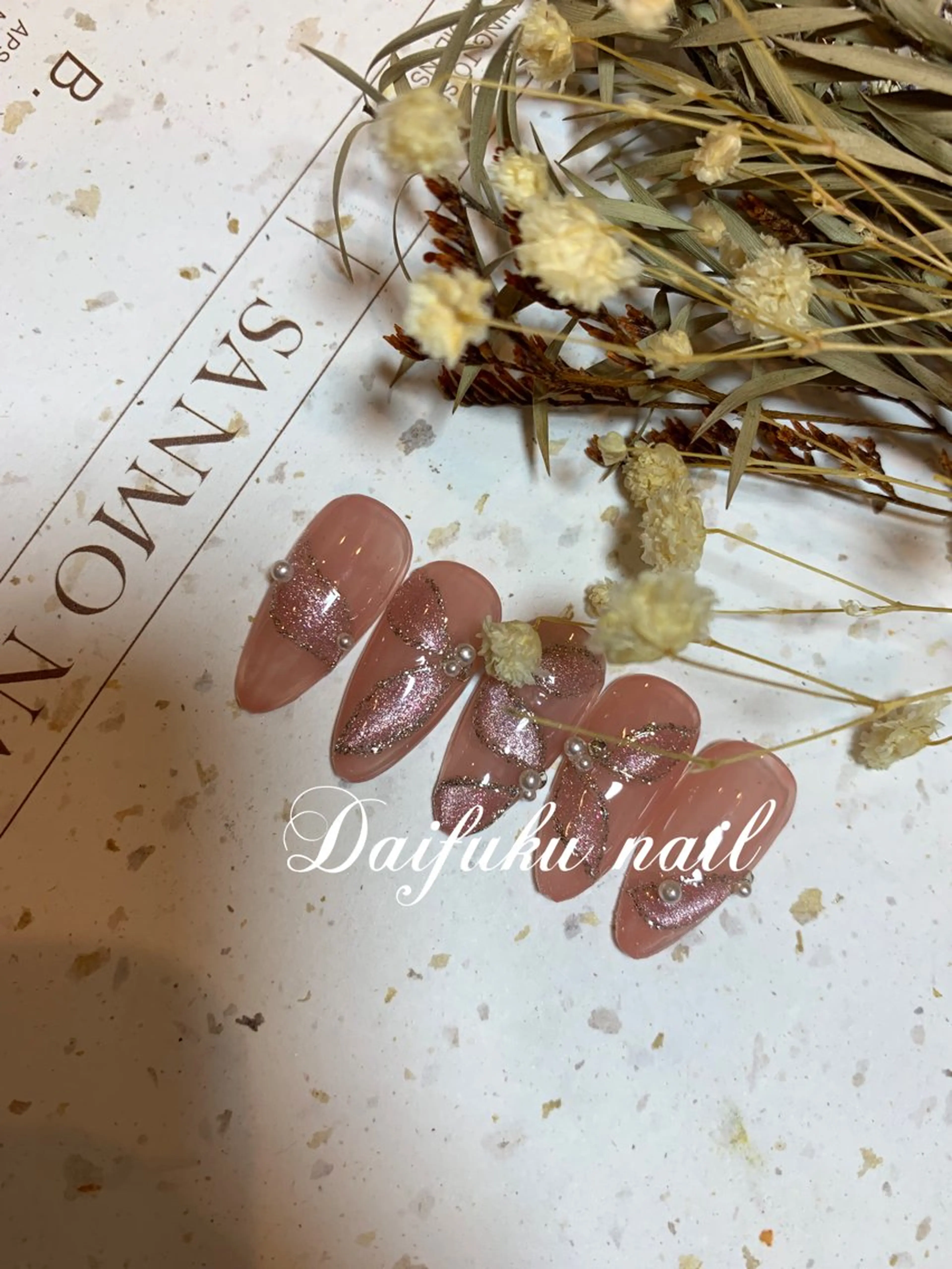 ミディアム Daifuku nailsのネイルデザイン