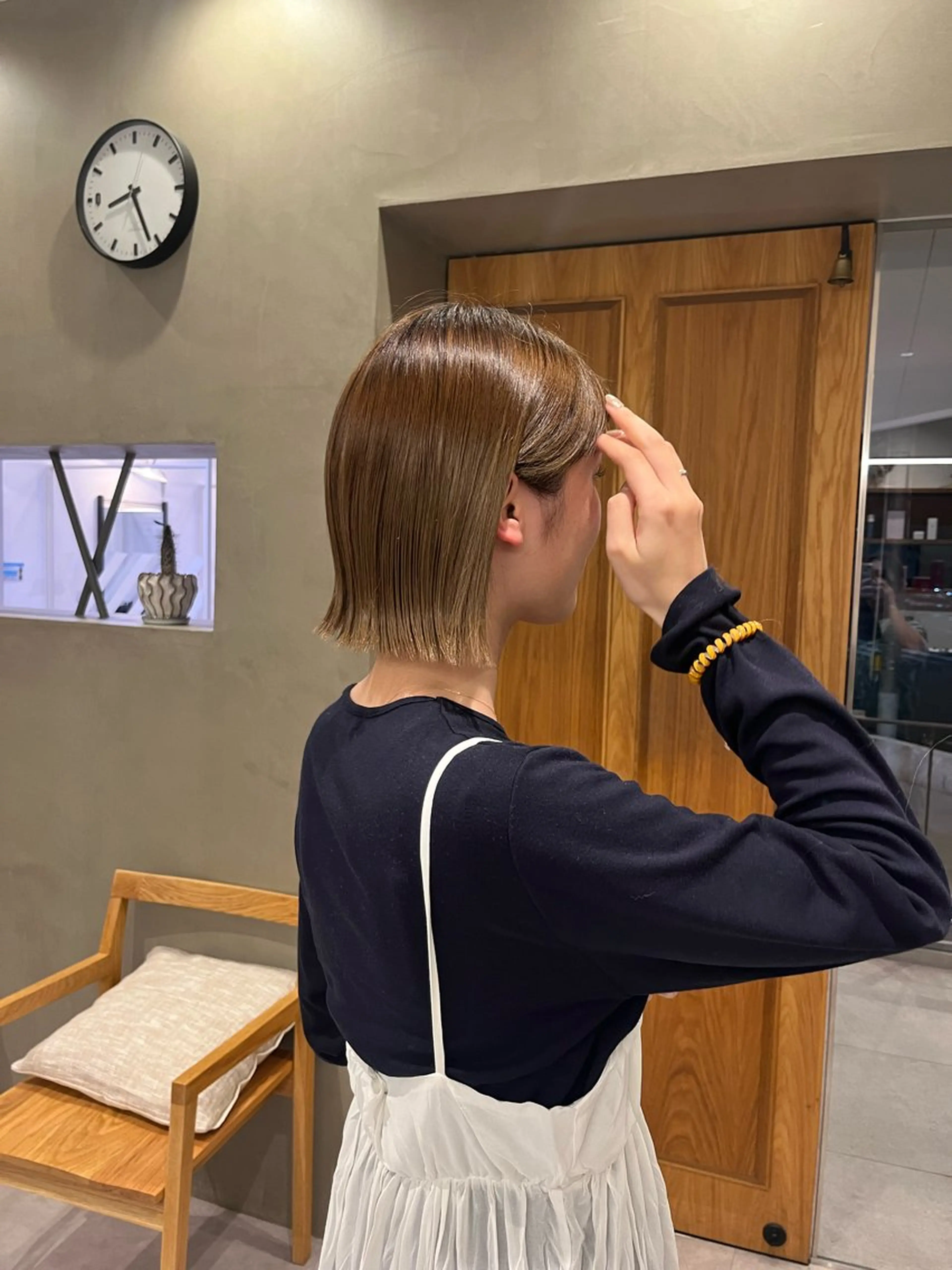 ショート 切りっぱなしボブ ボブ AILERON 陣岸のヘアスタイル