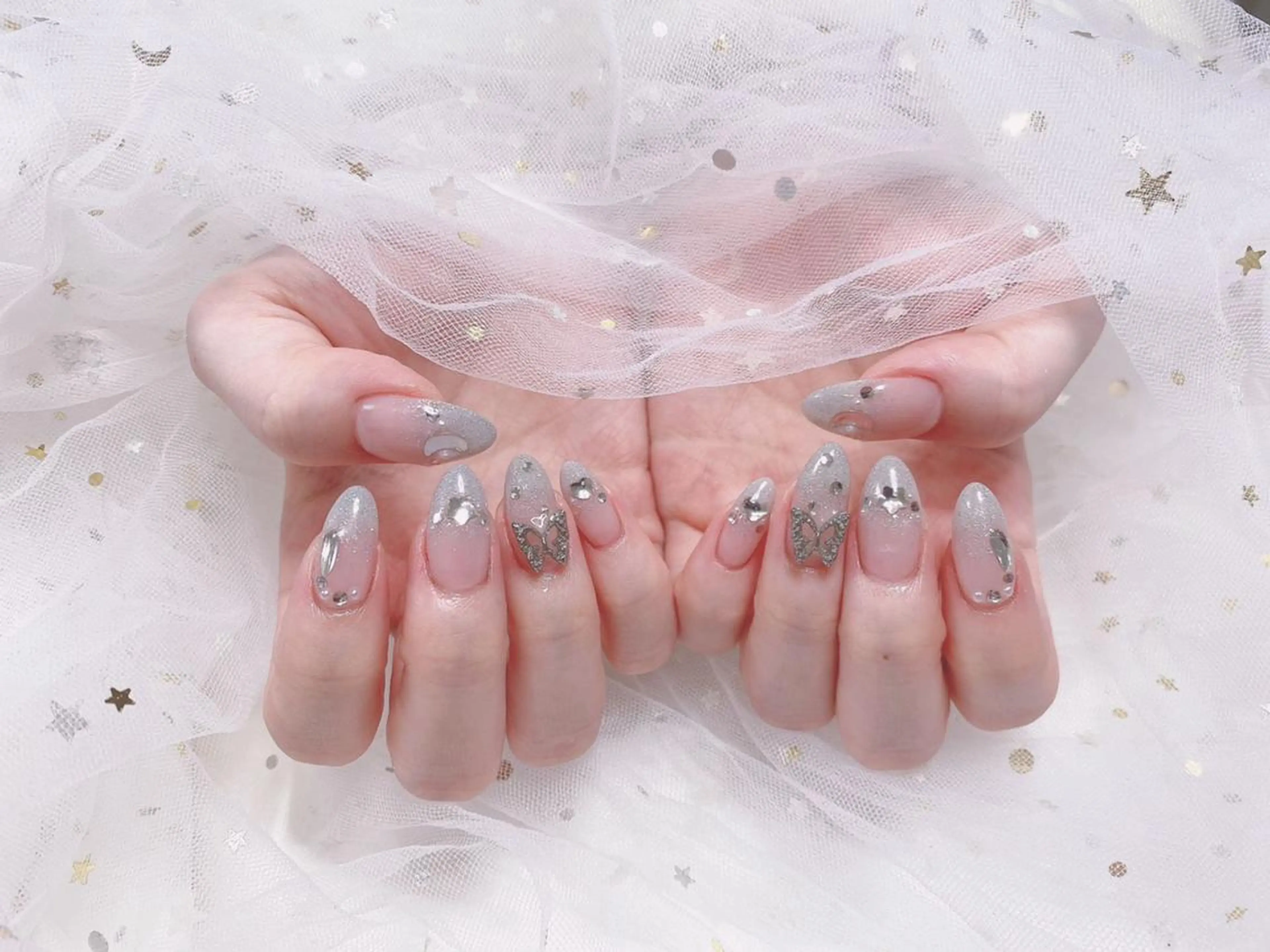 ネイル ジョリ En 💞🦋のネイルデザイン