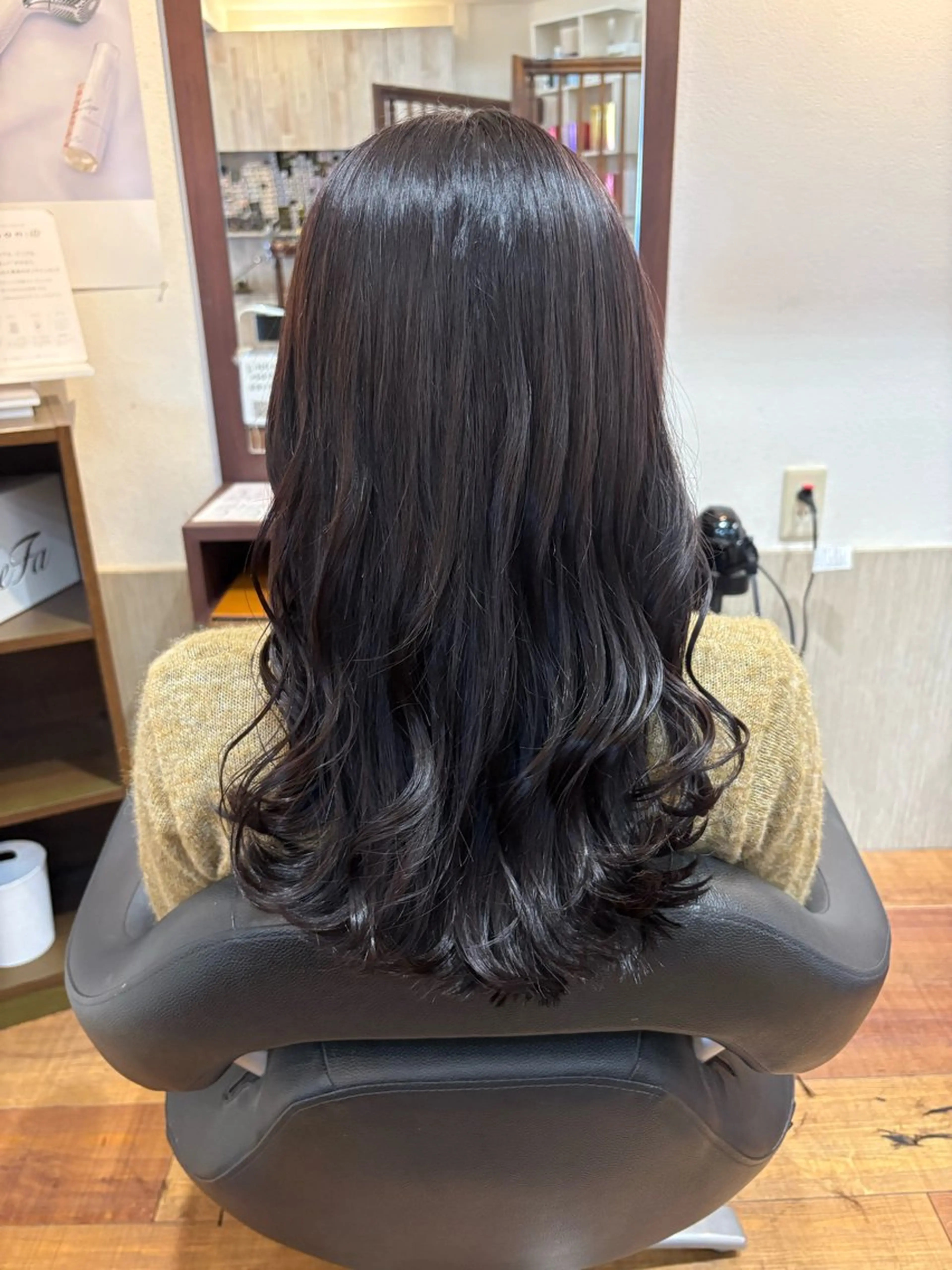 ロング 赤み消しオリーブ特化 柔らか縮毛矯正🌷辻のヘアスタイル