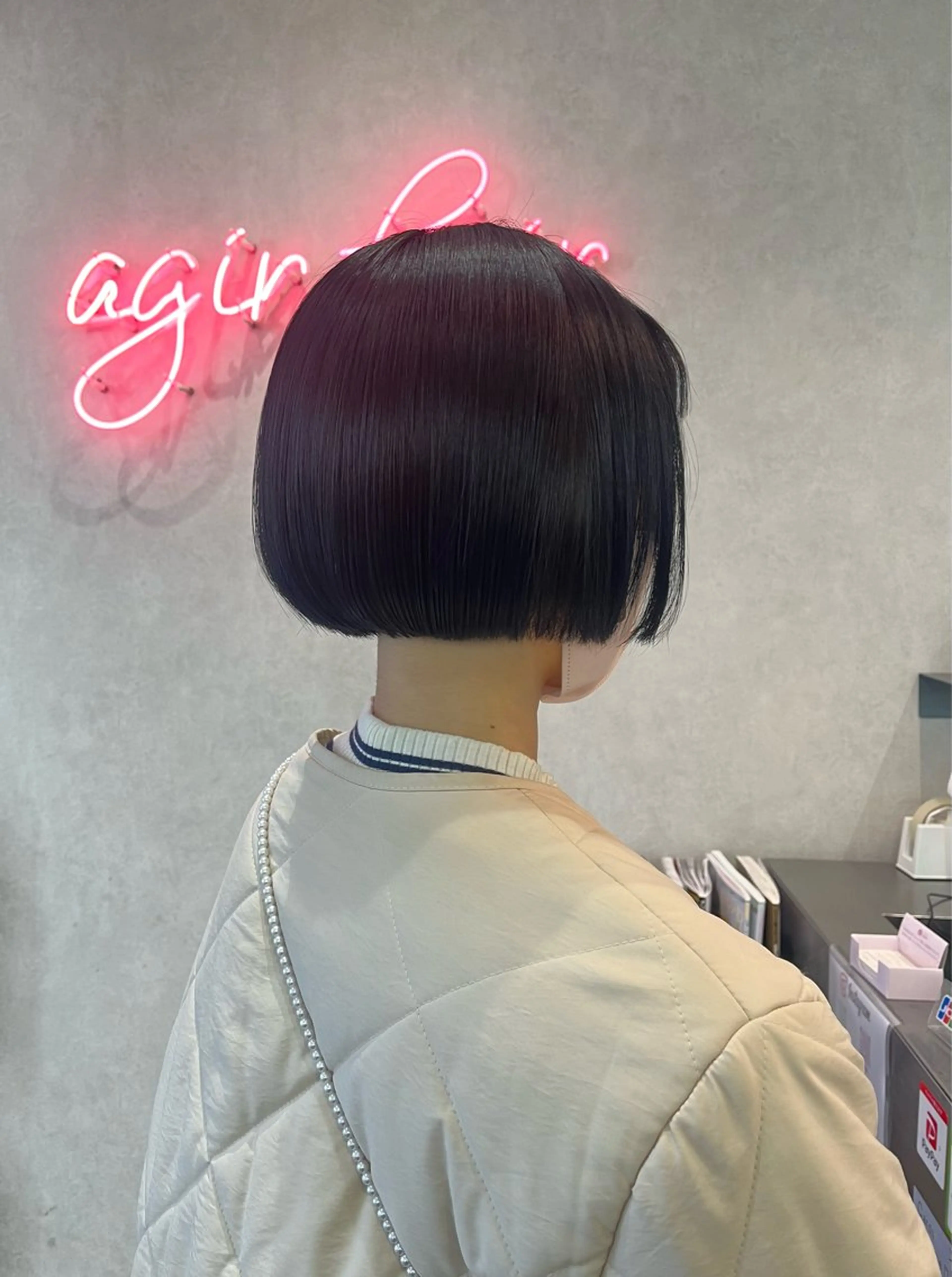 ショート カラー カット ヘアカラー トリートメント 🪽髪質改善矯正 🤍MIU🤍のヘアスタイル