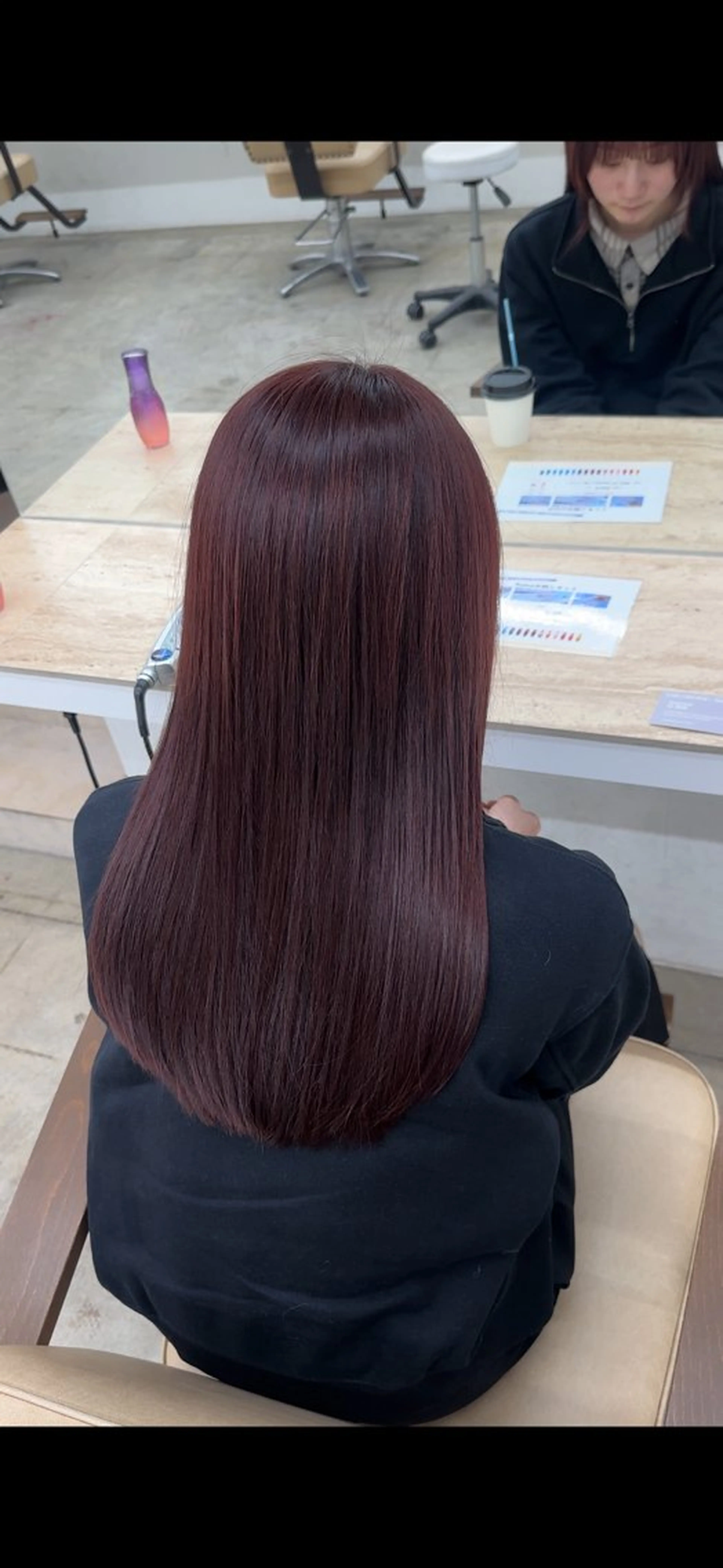 ロング カラー ブリーチ ブラウンカラー カシス ブリーチなしカラー ピンクカラー ヘアカラー 🪐ブリーチ/y2k ヘア🪐HARUKAのヘアスタイル