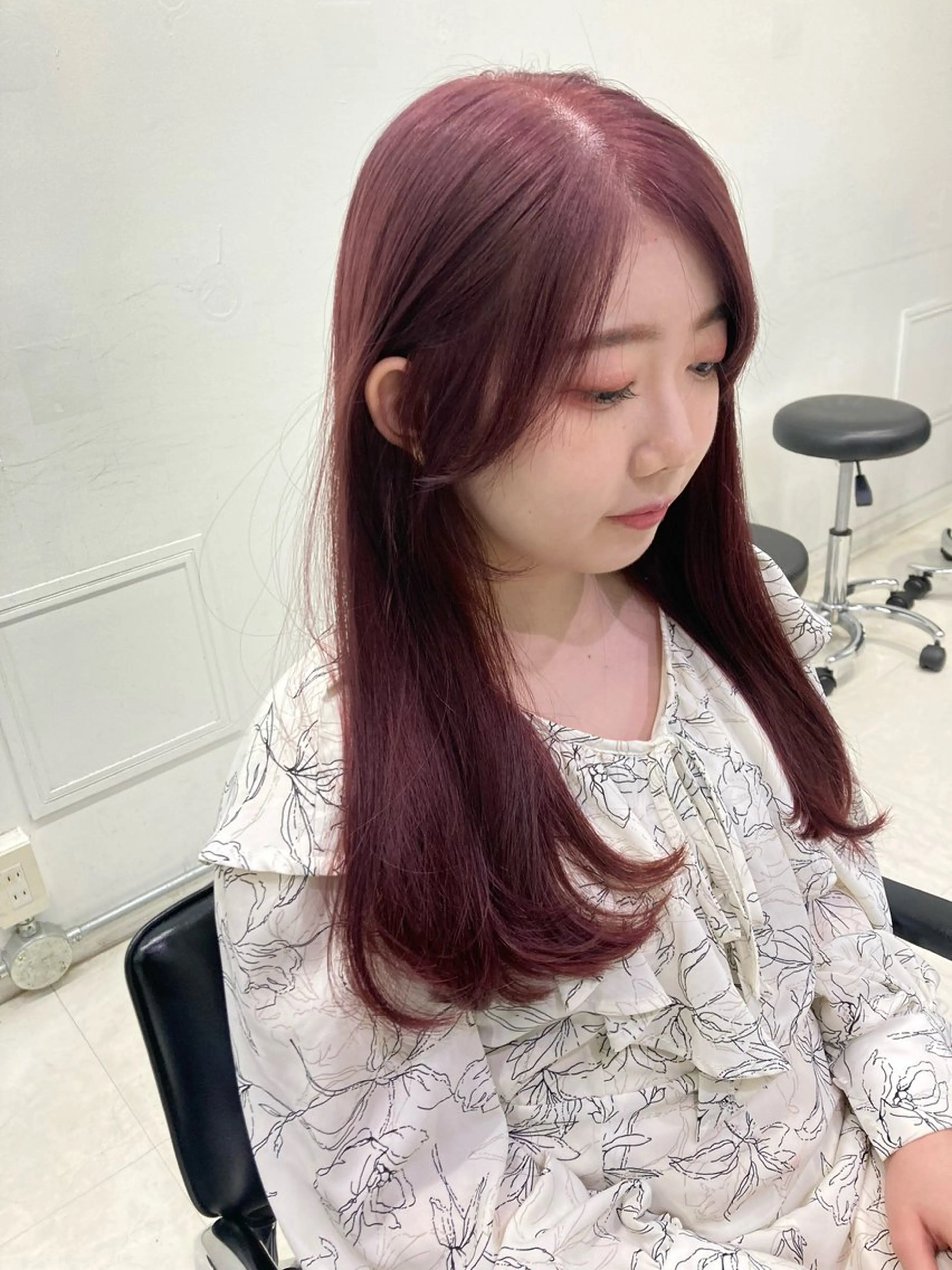 ロング カラー カット ヘアカラー トリートメント ヘッドスパ 💖ブリーチなし透明 感💖ASAHIのヘアスタイル