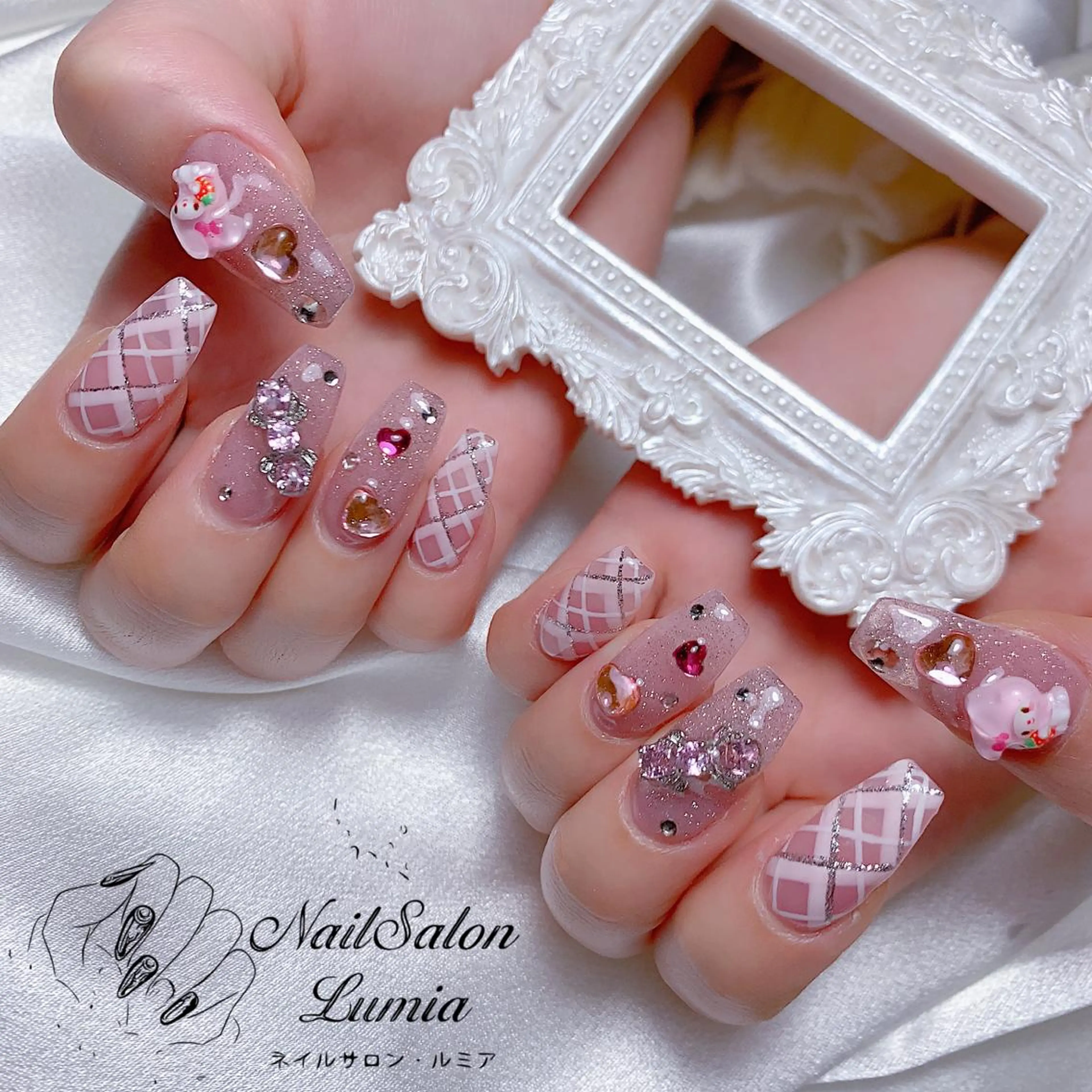 ネイル ハンドネイル ネイルサロン ルミア Lumia 店長のネイルデザイン