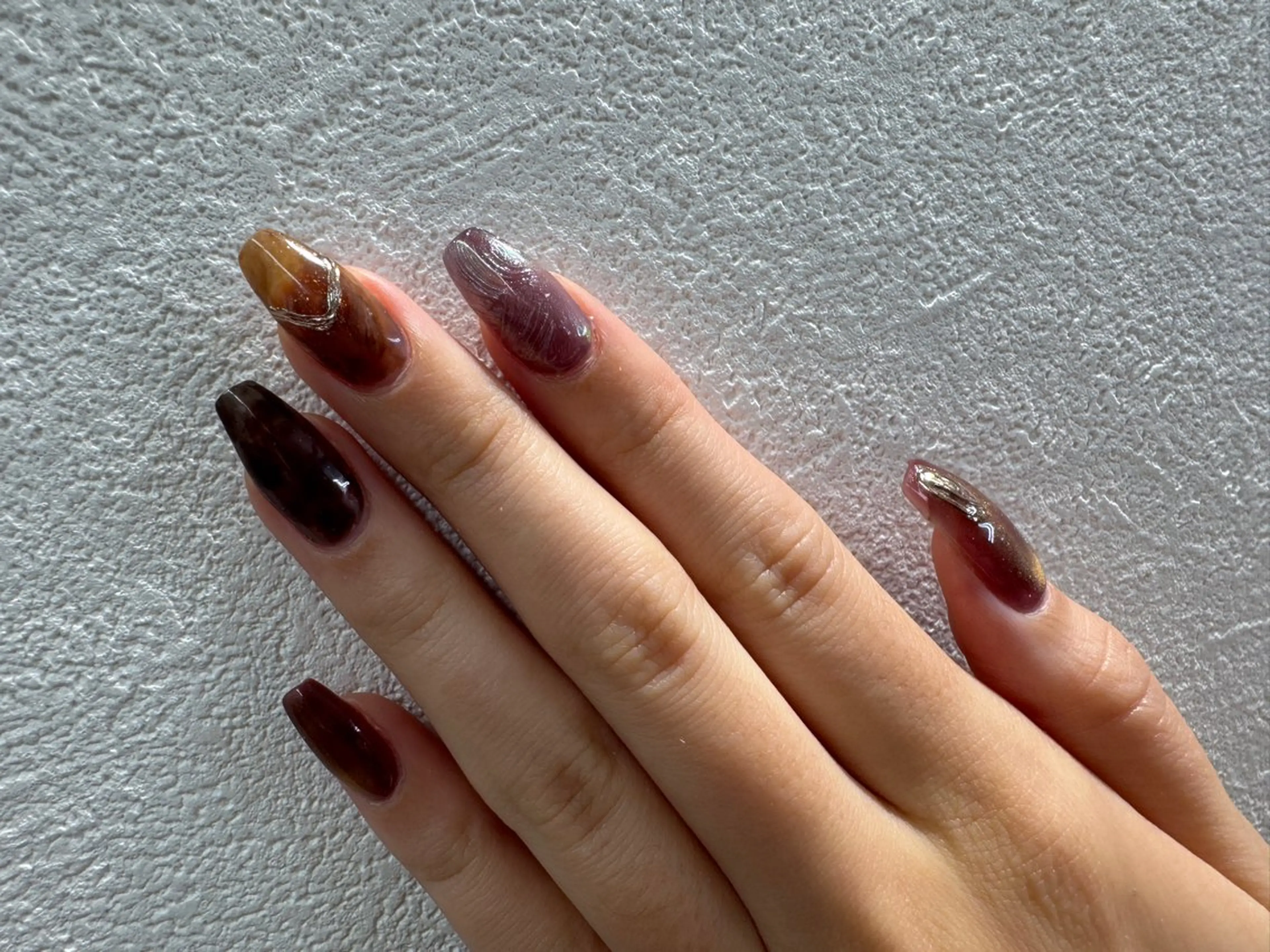 ネイル チークネイル フレンチネイル 韓国ネイル マグネットネイル 持ち込み ハンドネイル Hi nail 【ハイネイル】池袋のネイルデザイン