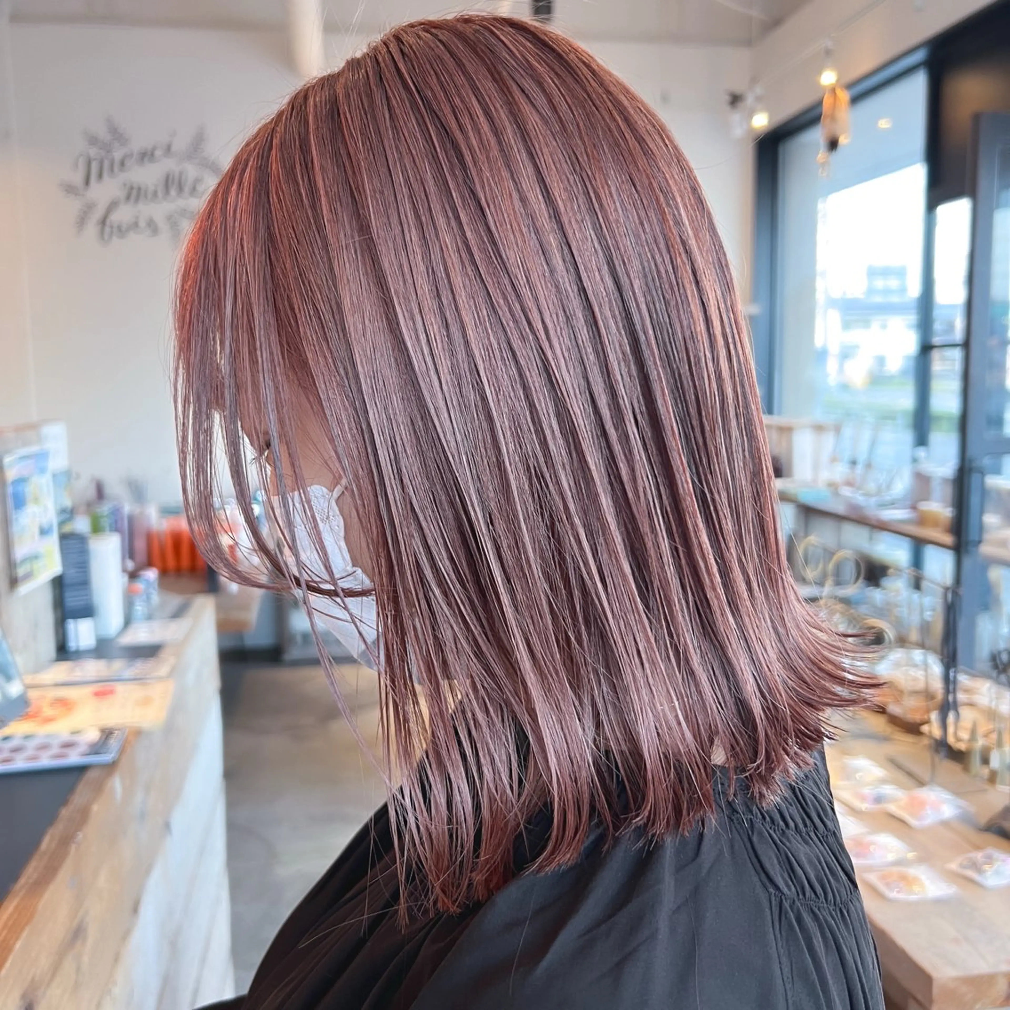 ミディアム カラー カット ヘアカラー トリートメント 岸下 理緒のヘアスタイル