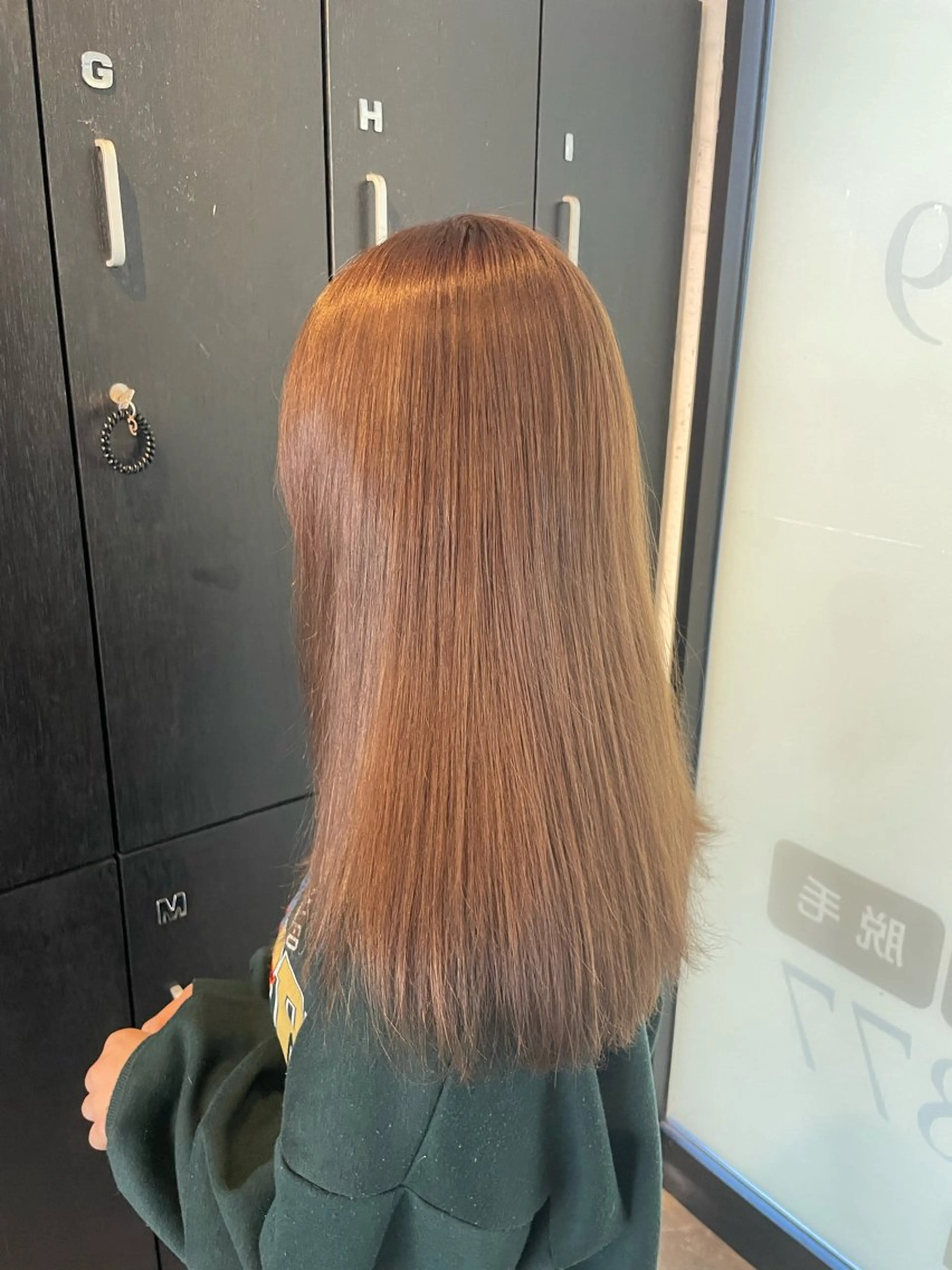 カラー ブリーチカラー特化 ✨️永井諒のヘアスタイル