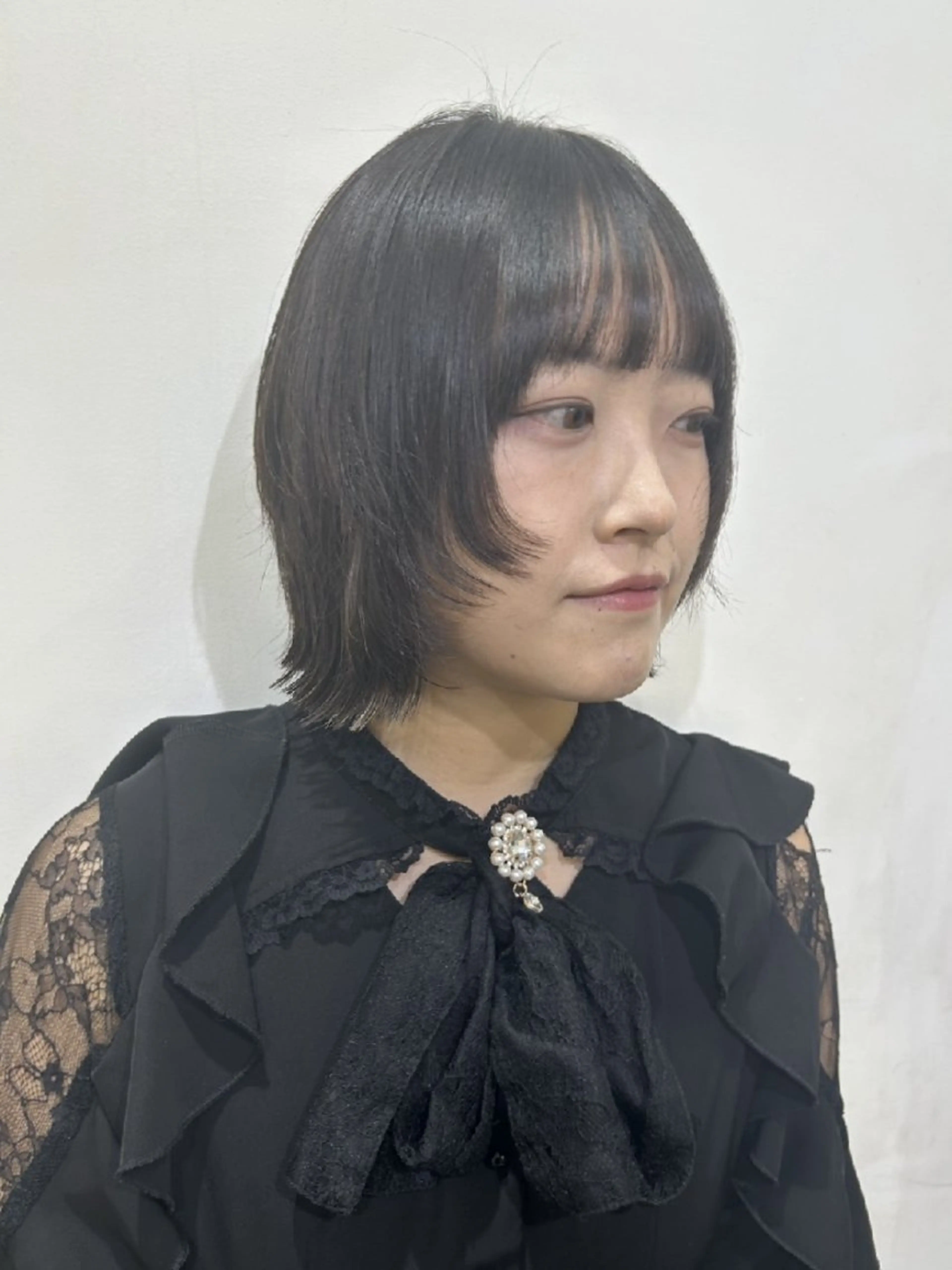 ショート ボブレイヤー ボブ レイヤーカット 外ハネヘア カット 新宿×扱いやすいボブ /ボブ専門TAMEのヘアスタイル