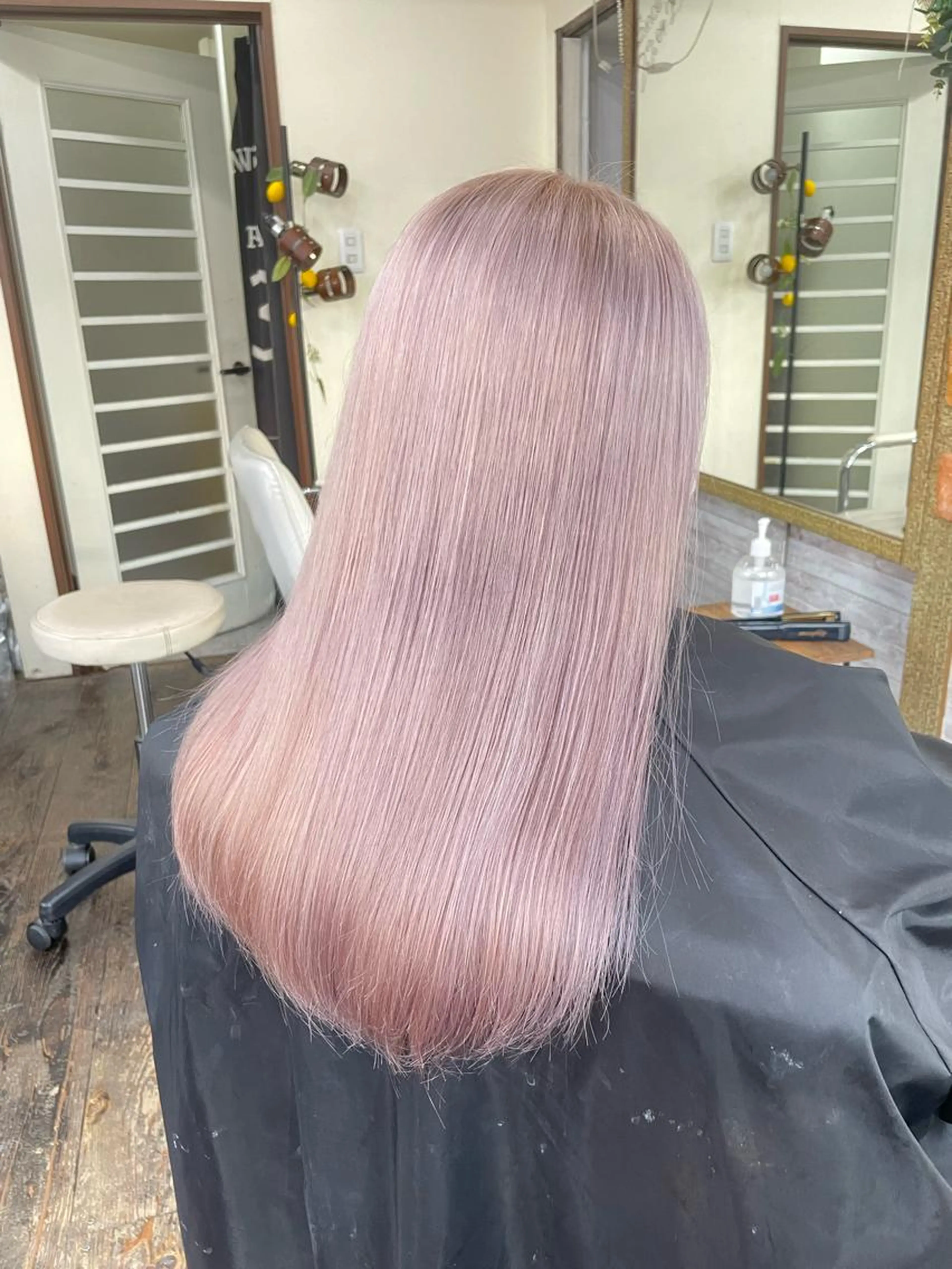 不安なブリーチのダメージを最小限に✨カット+ケアブリーチ+カラー+5stepトリートメント✨の写真