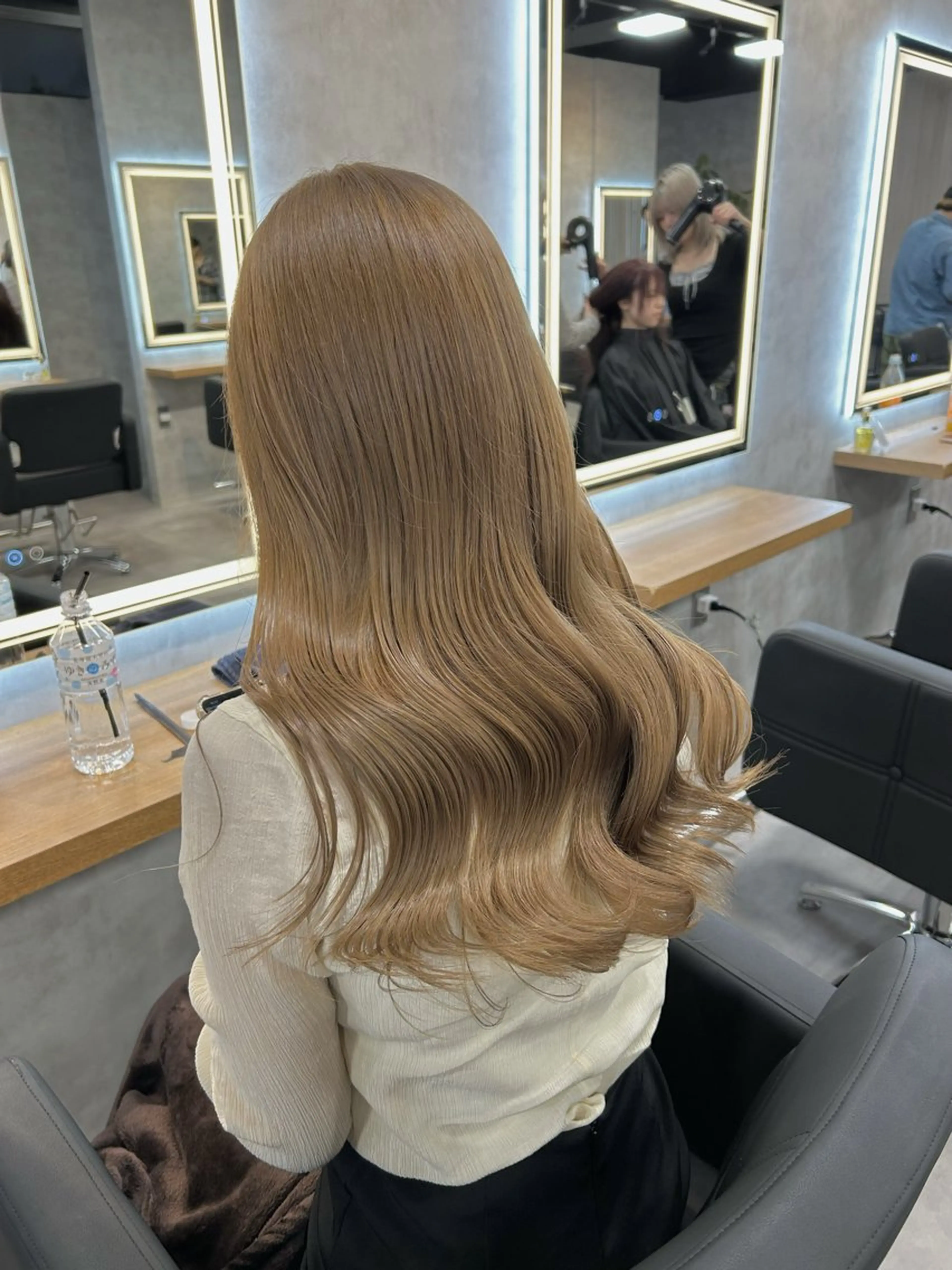 セミロング ヘアカラー 🇰🇷韓国ヘア特化 ヒロキ🇰🇷のヘアスタイル