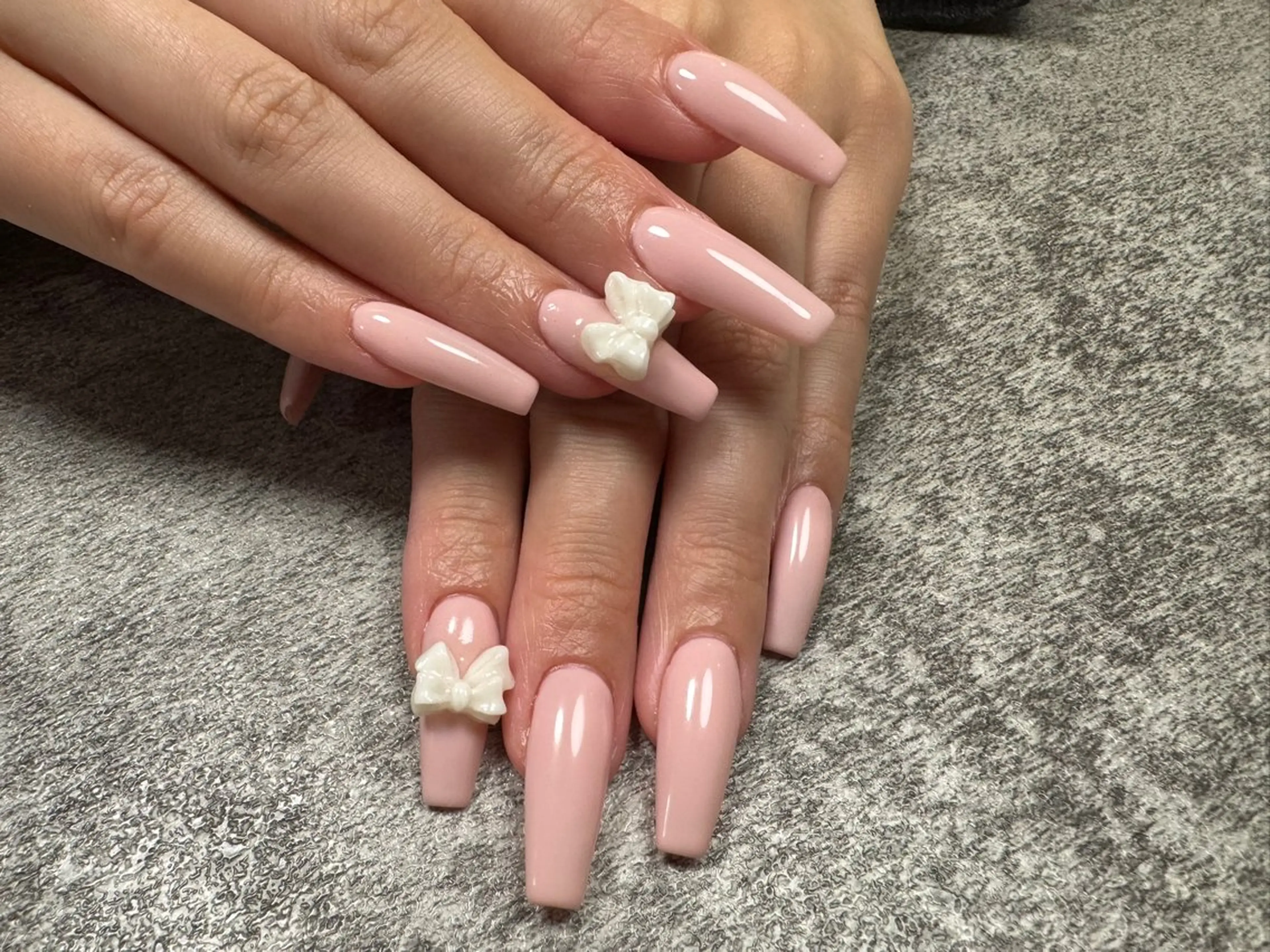 ネイル 長さ出し ロングネイル スカルプネイル THE LOVERS 🖤 tomomiのネイルデザイン