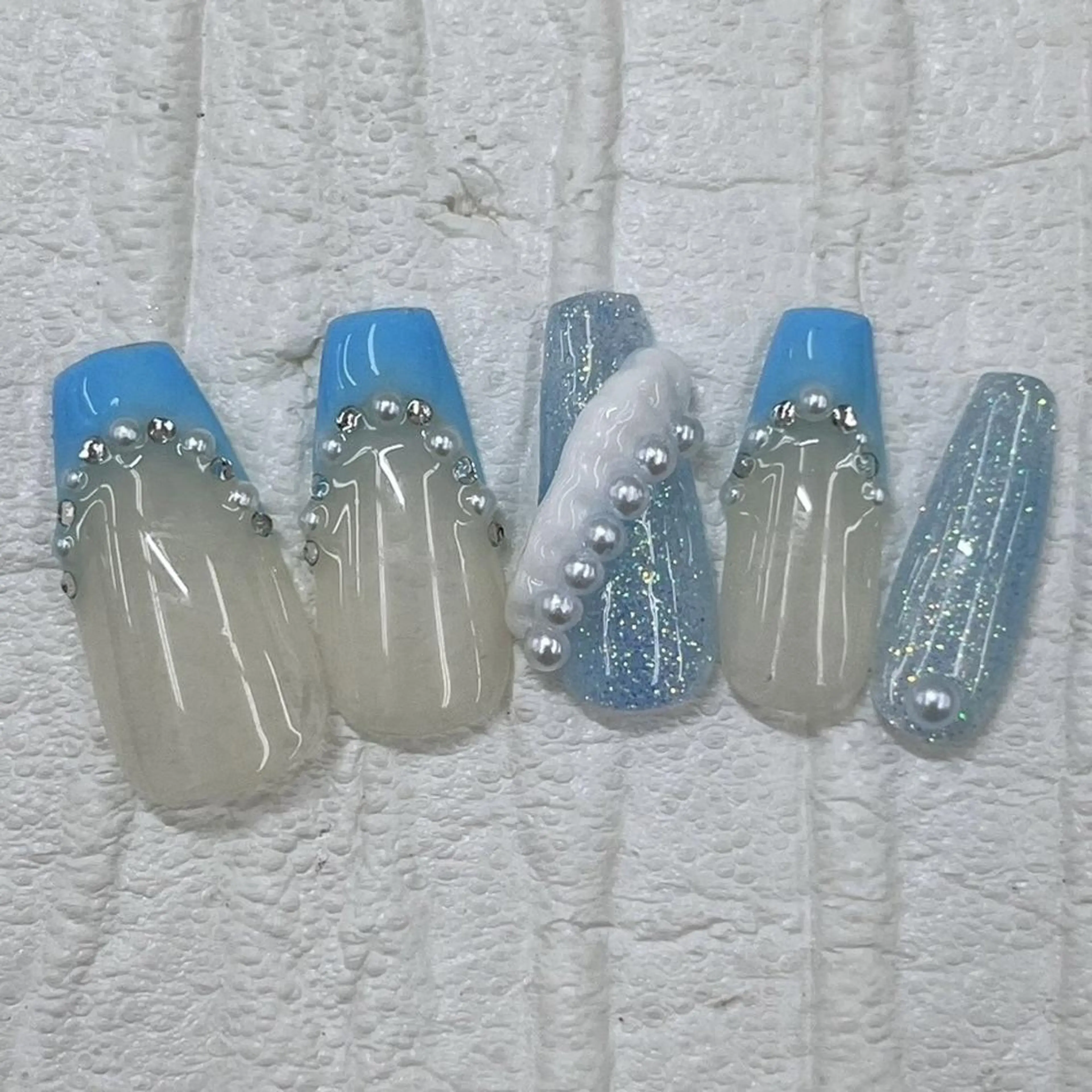 ネイル Nail salon Honey Beeのネイルデザイン