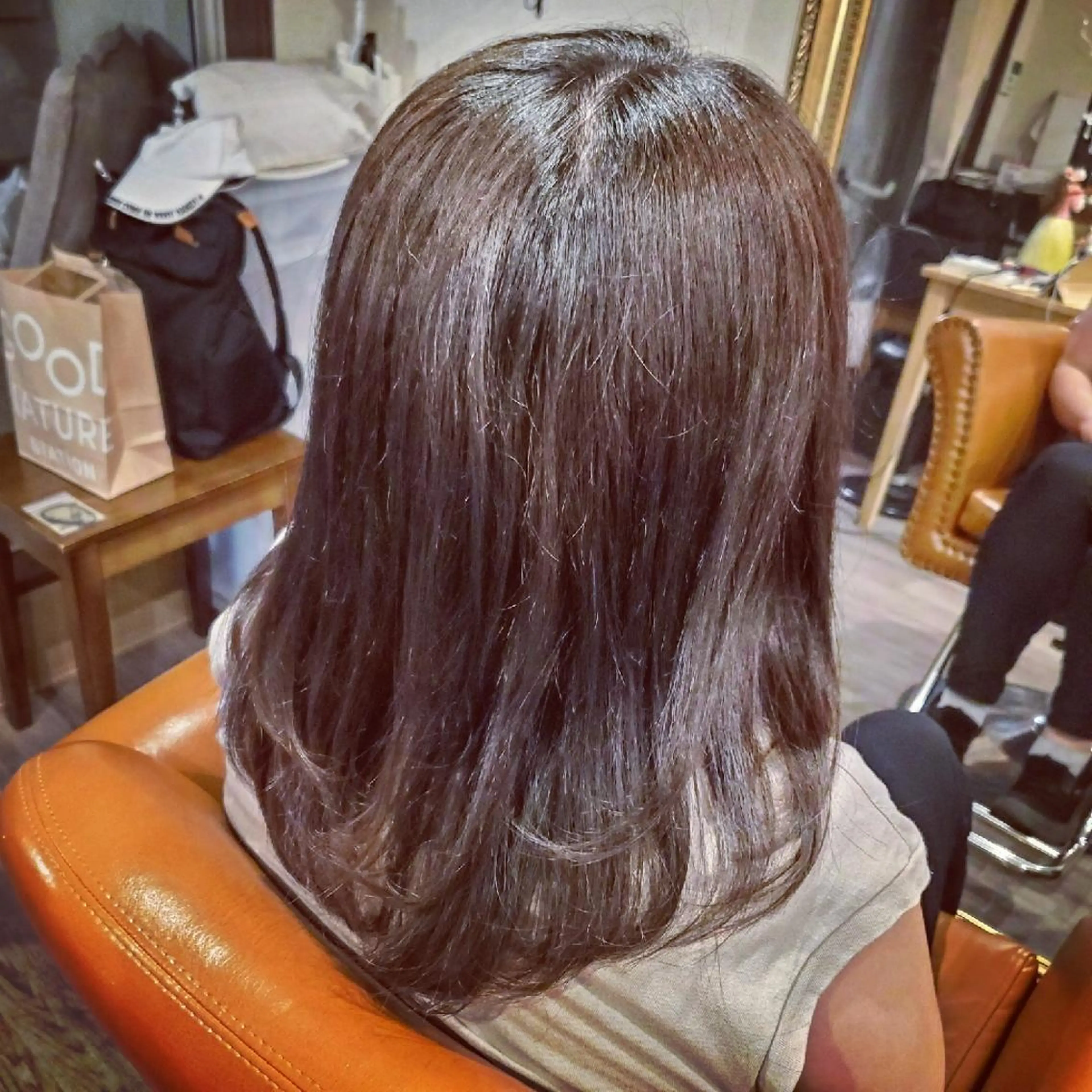 セミロング カラー アディクシーカラー ブリーチ イルミナカラー 外国人風カラー トリートメント カット ヘアカラー トリートメント spa hair  ark 富井直美のヘアスタイル
