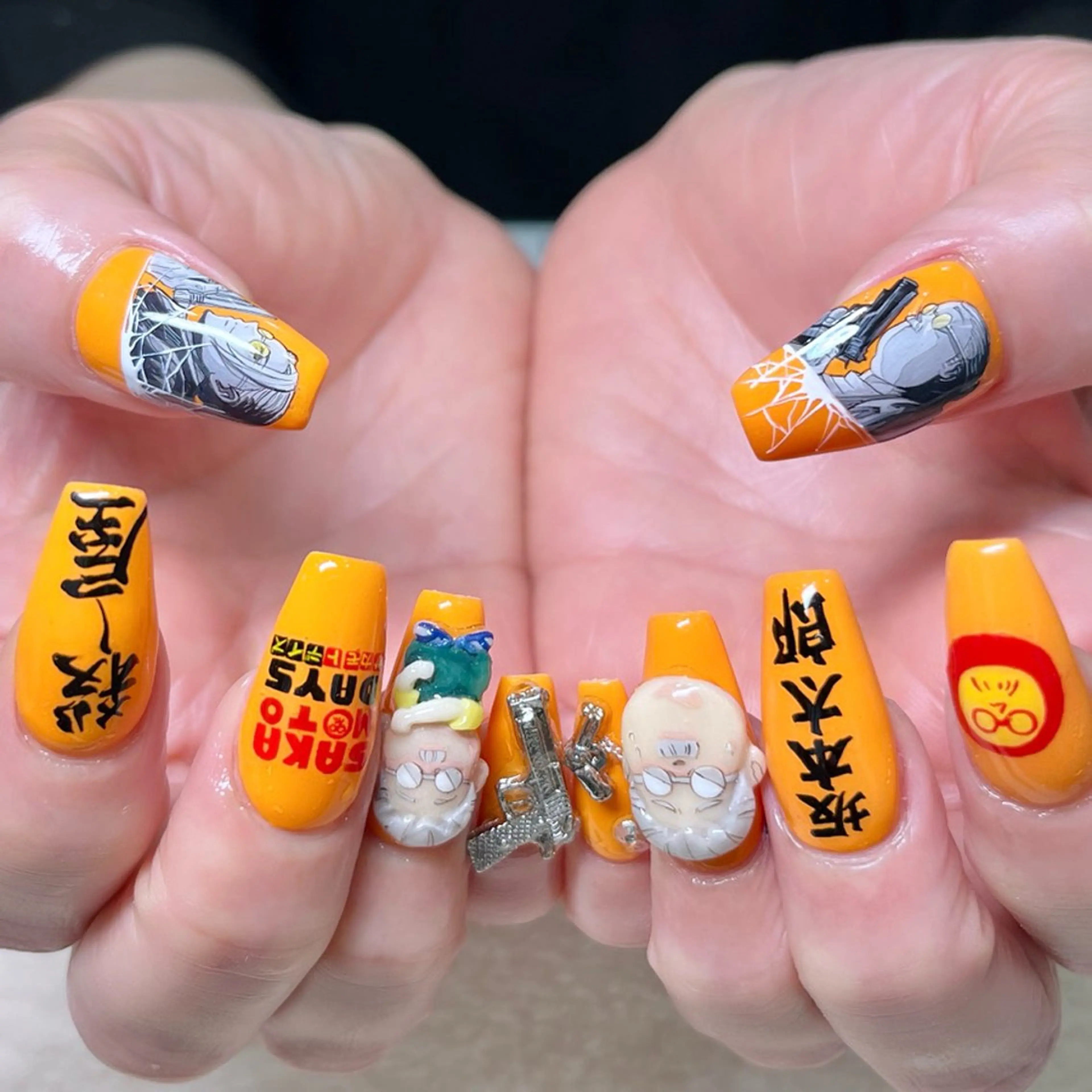 ネイル METORO NAILのネイルデザイン