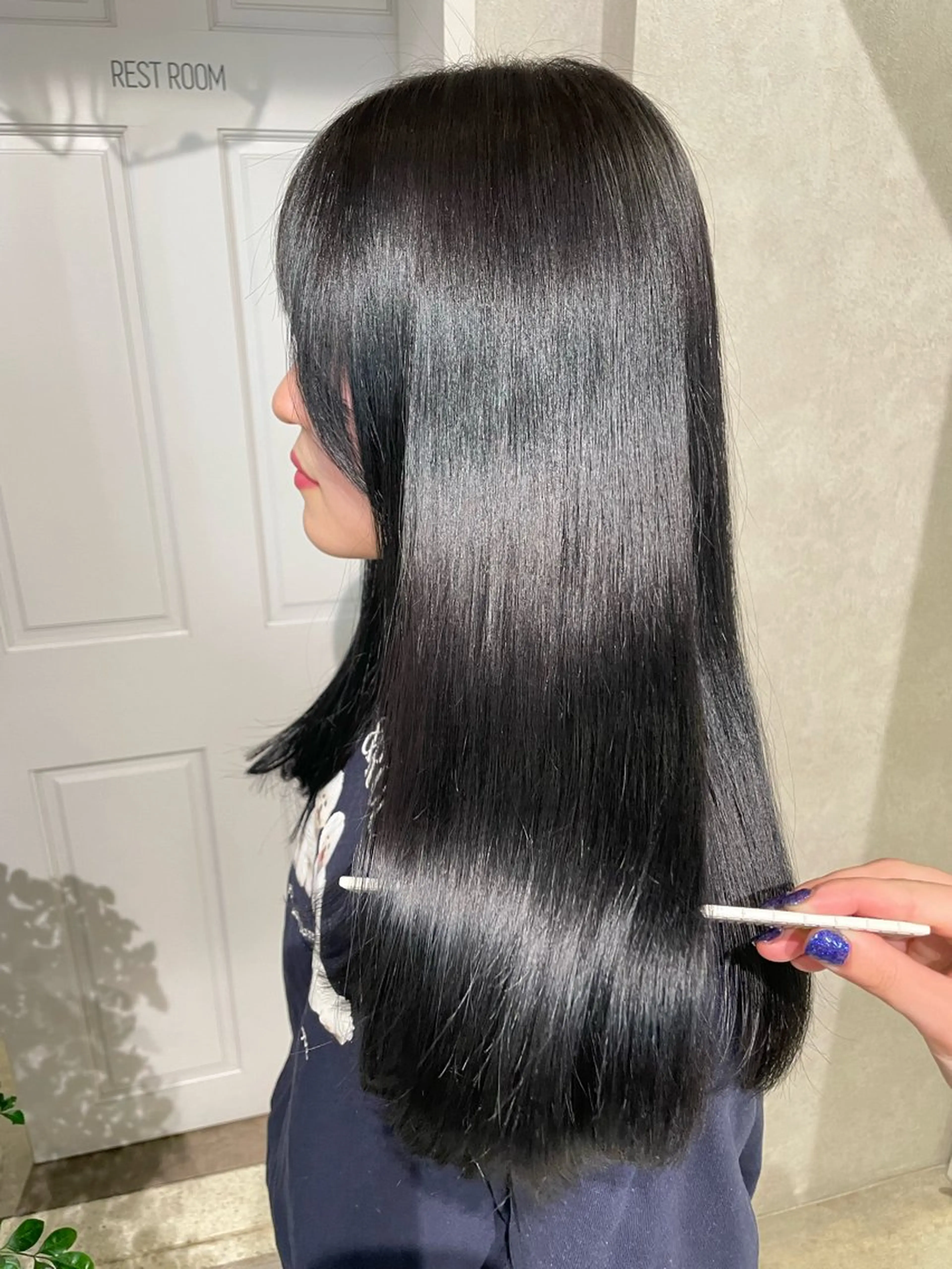 セミロング カラー トリートメント ヘアカラー ナチュラル透明感🌱 小山美樹子のヘアスタイル