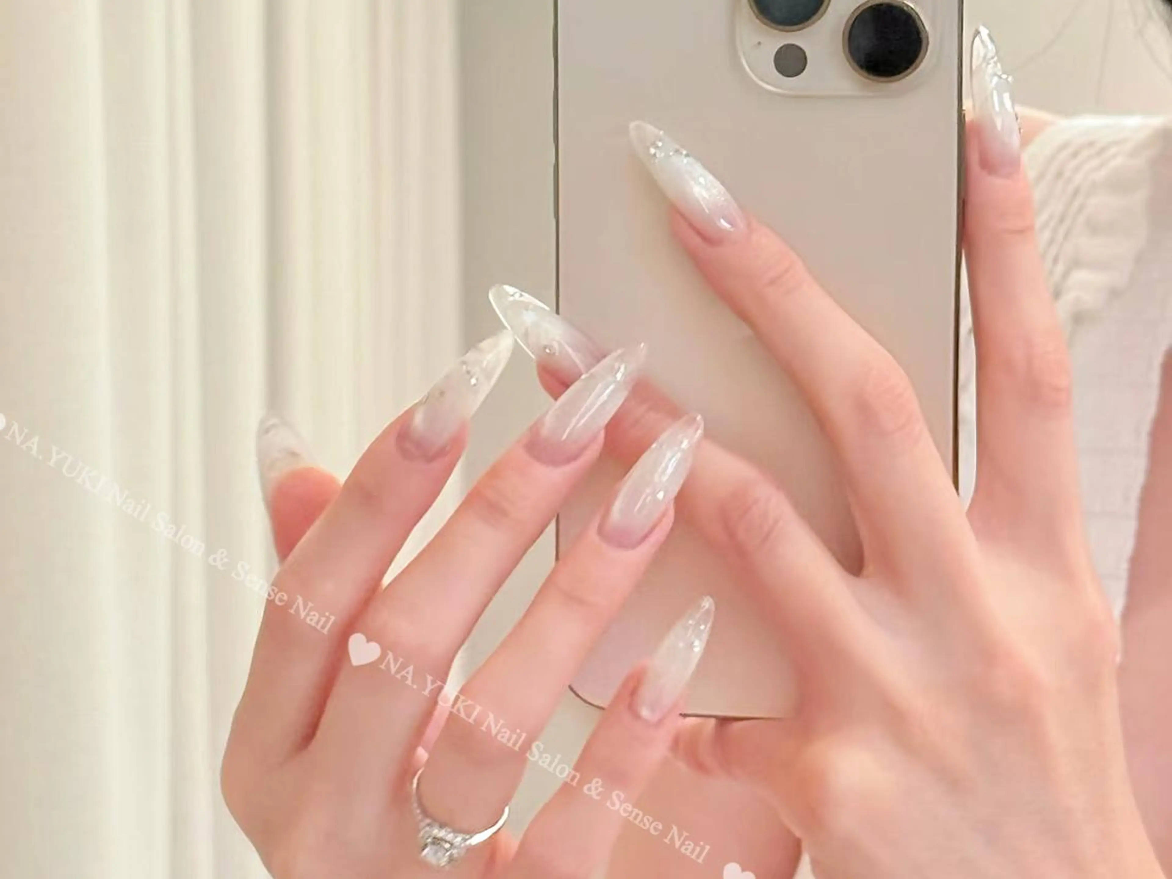 ネイル Mina. 🦢のネイルデザイン