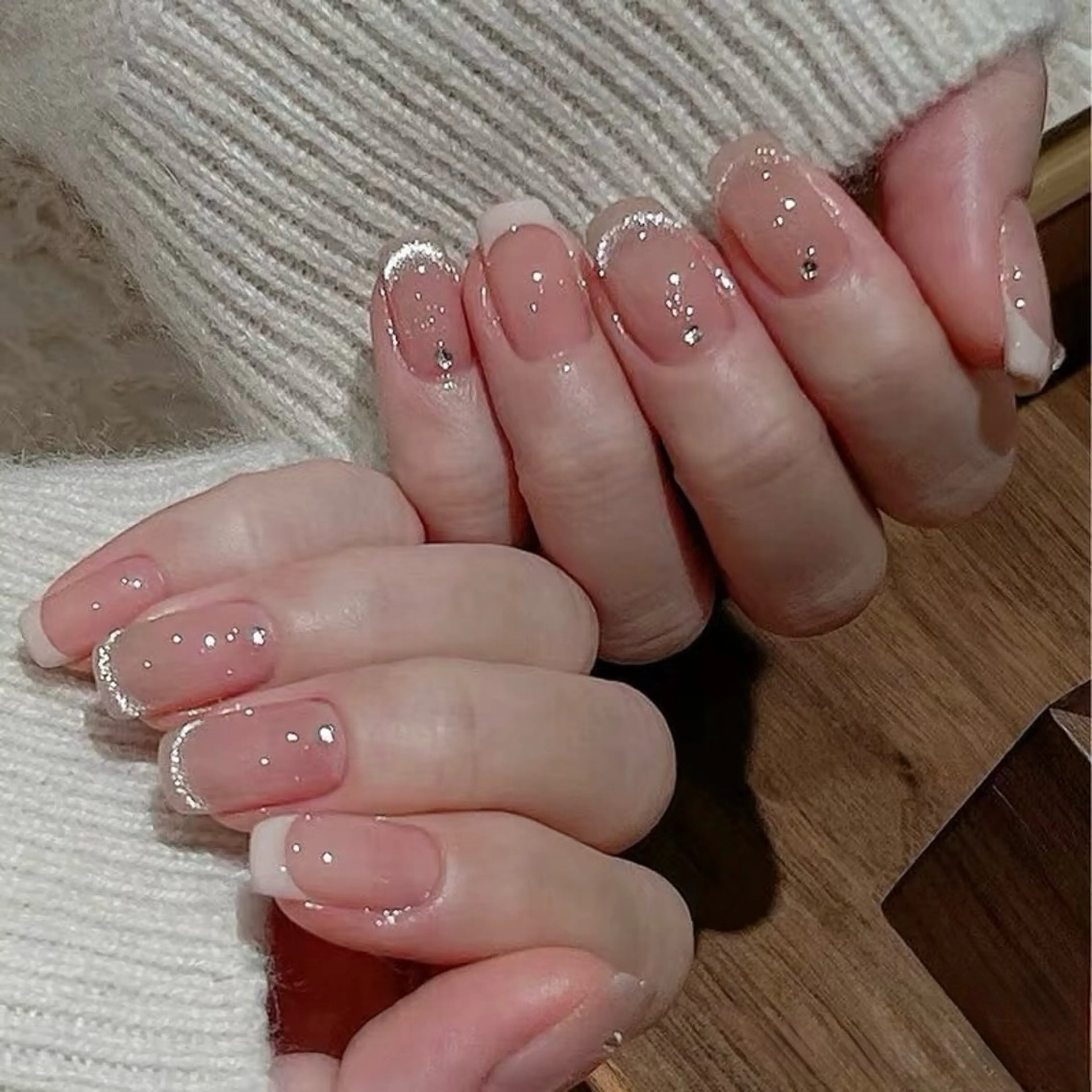 ネイル フレンチネイル マグネットネイル マグネットフレンチ ハンドネイル Rarity nail salon所属・Rarity Nail💗ちなつのネイルデザイン