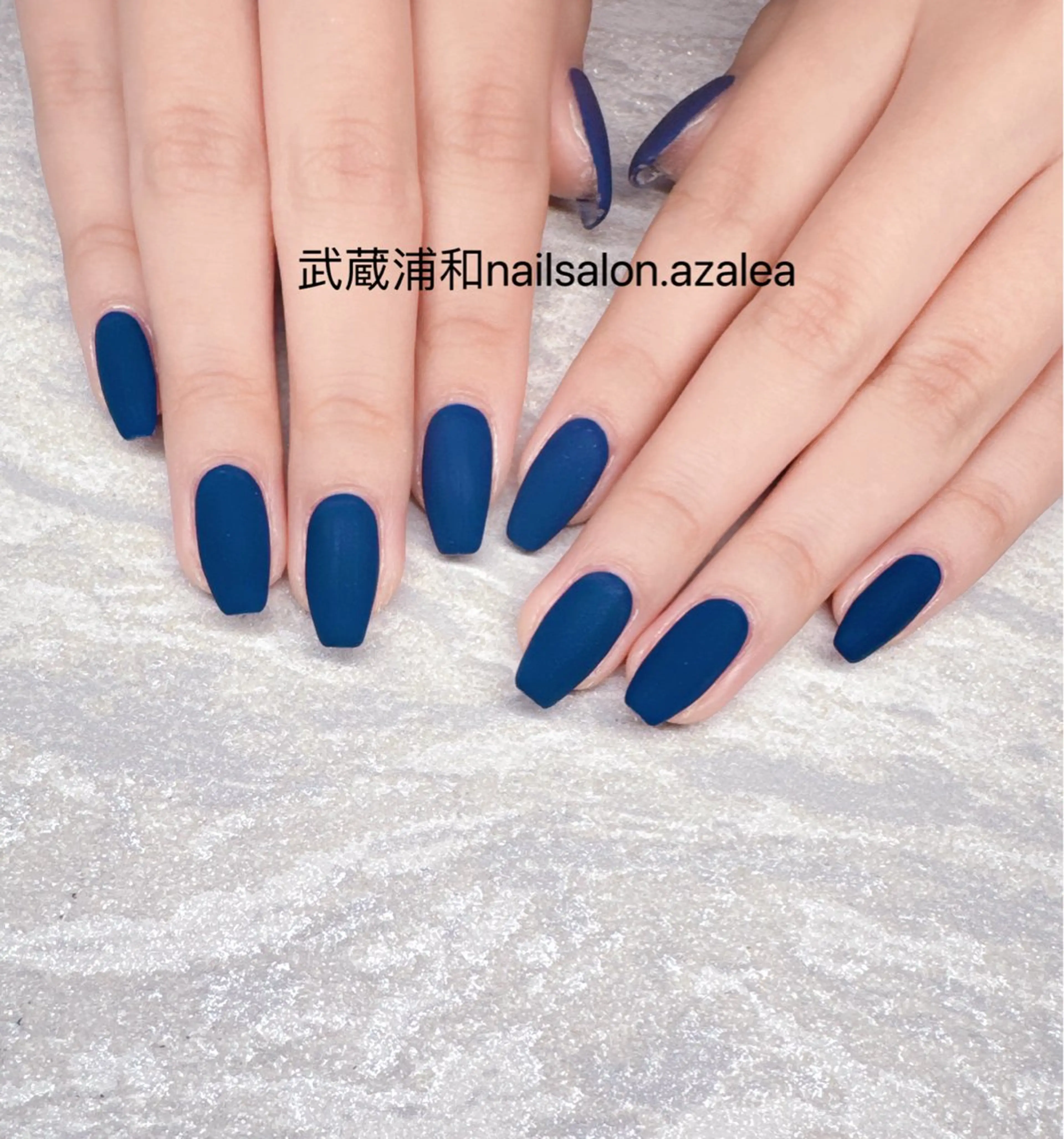 ネイル ハンドネイル R inのネイルデザイン